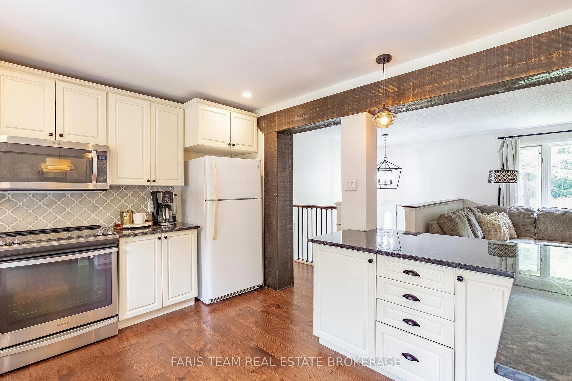 Photo 16 of 2358 Foxmead Road, Oro-Medonte, Rural Oro-Medonte — HOMEH