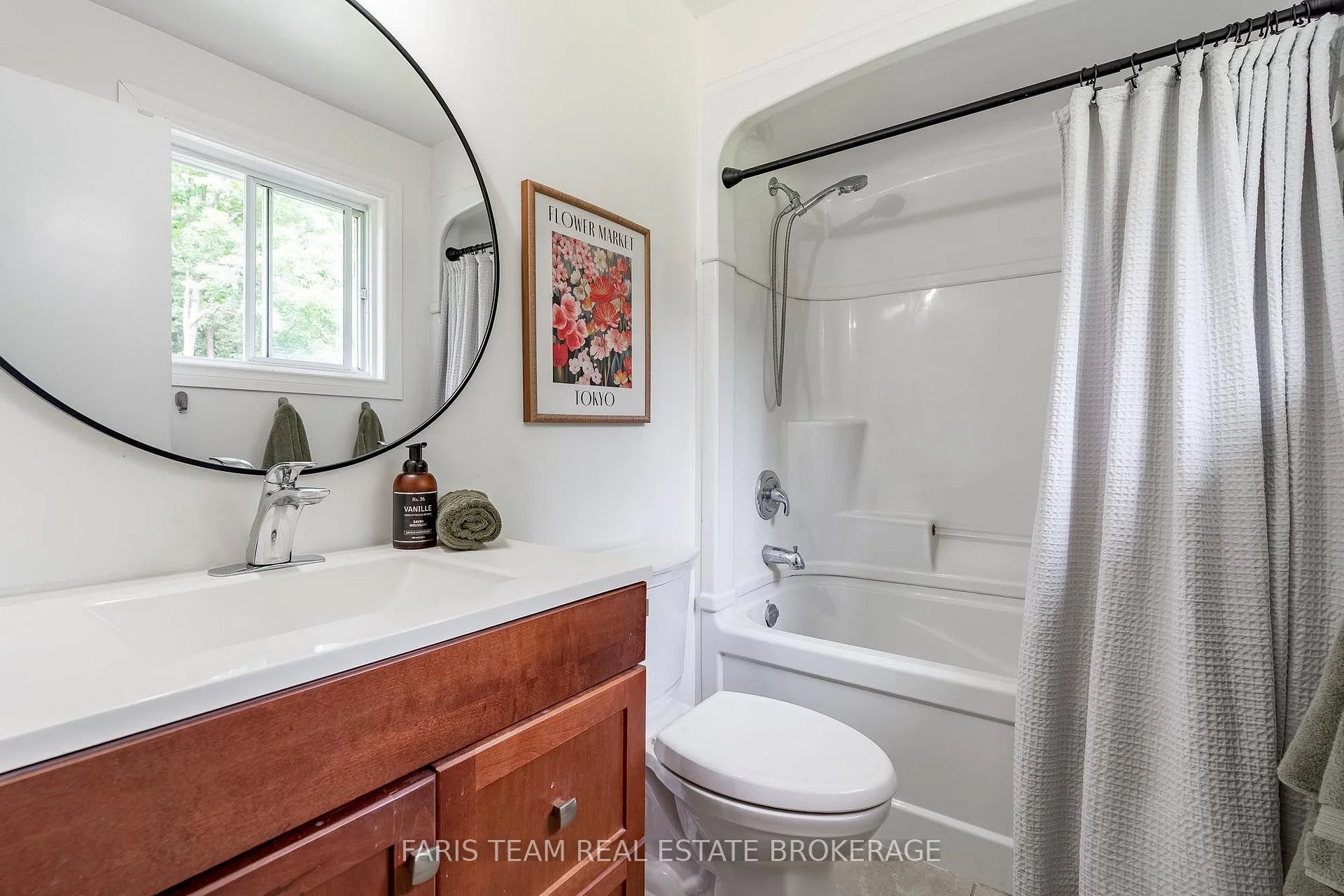 Photo 32 of 2358 Foxmead Road, Oro-Medonte, Rural Oro-Medonte — HOMEH