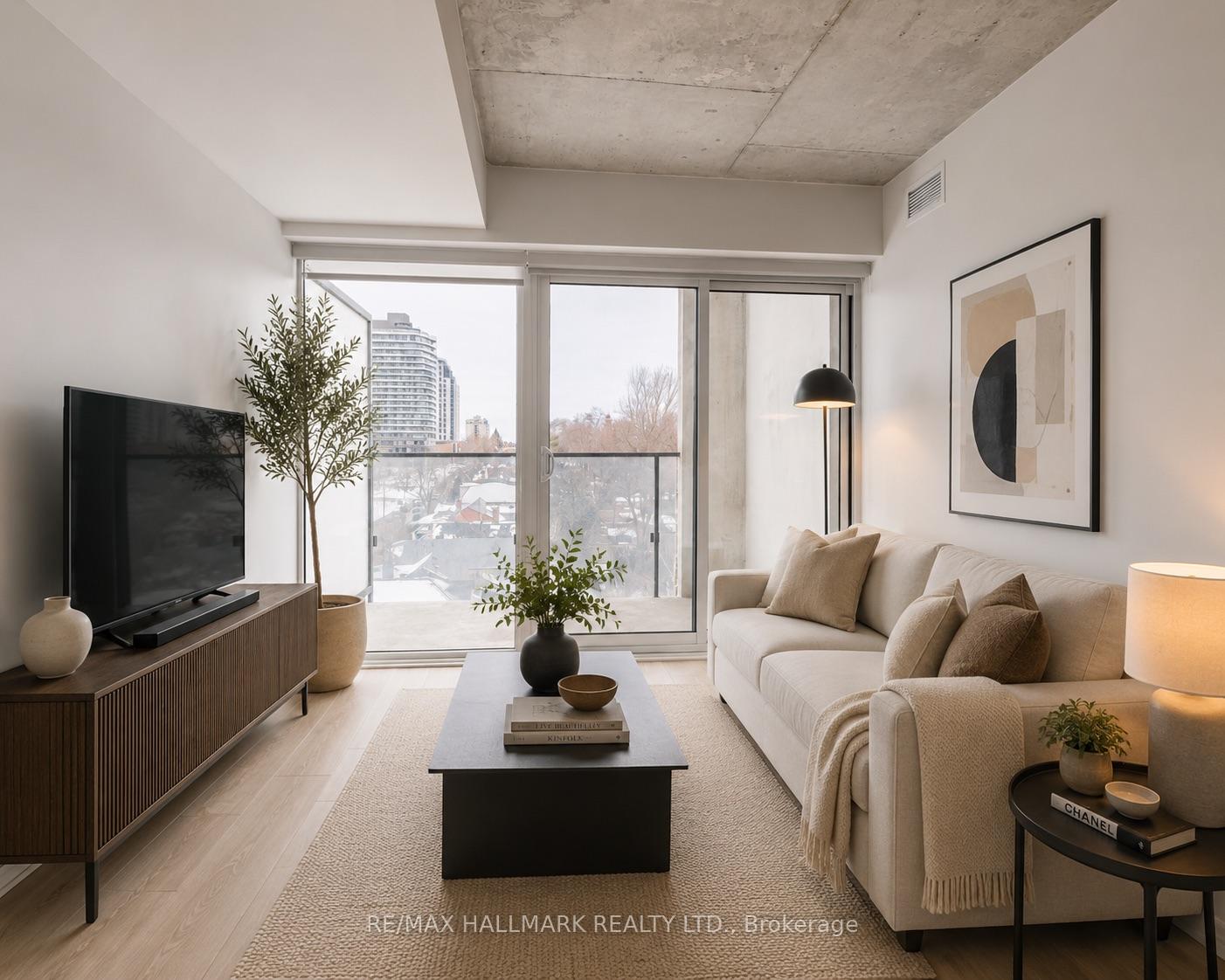 Photo 5 of Unit 707, 5 Soudan Avenue, Toronto, Mount Pleasant West — HOMEH