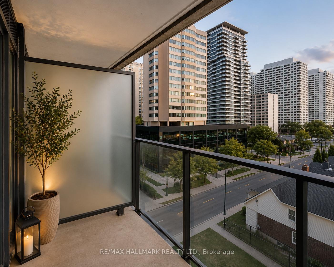 Photo 17 of Unit 707, 5 Soudan Avenue, Toronto, Mount Pleasant West — HOMEH