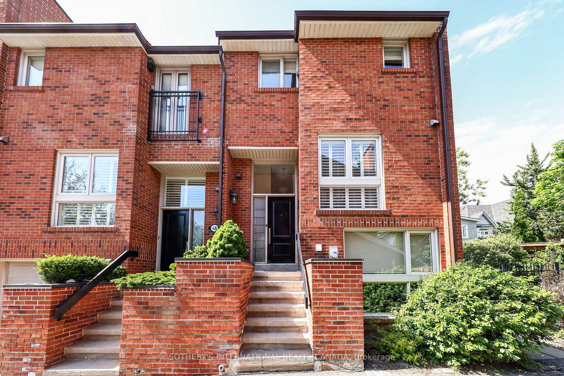 Photo 1 of 70 Sylvan Valley Way, Toronto, Bedford Park-Nortown — HOMEH
