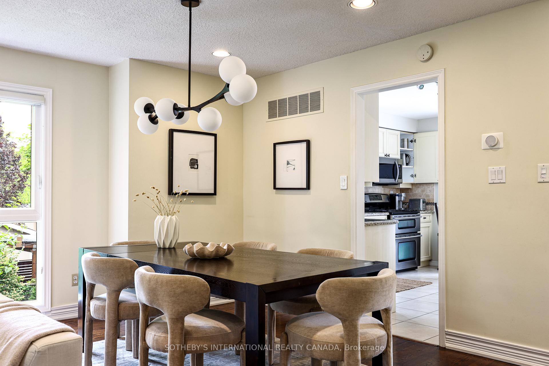Photo 11 of 70 Sylvan Valley Way, Toronto, Bedford Park-Nortown — HOMEH