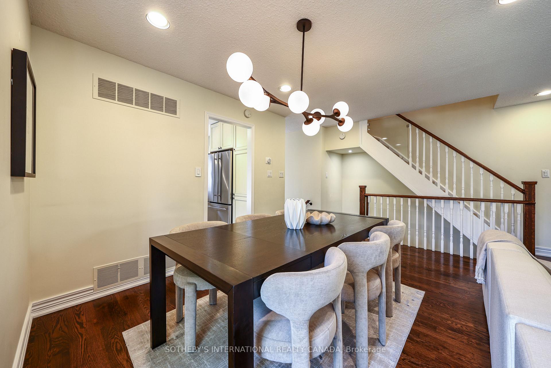 Photo 12 of 70 Sylvan Valley Way, Toronto, Bedford Park-Nortown — HOMEH