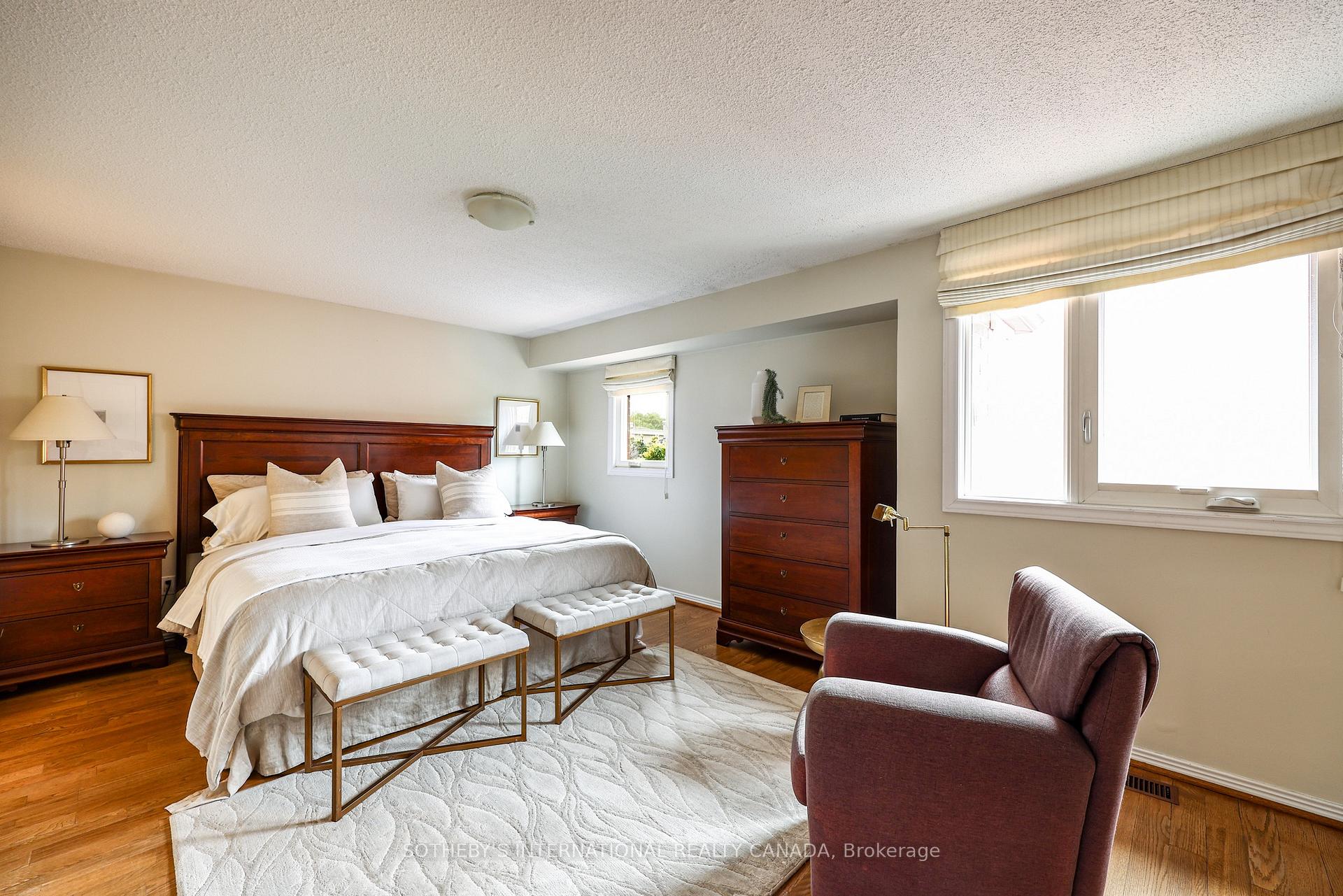 Photo 17 of 70 Sylvan Valley Way, Toronto, Bedford Park-Nortown — HOMEH