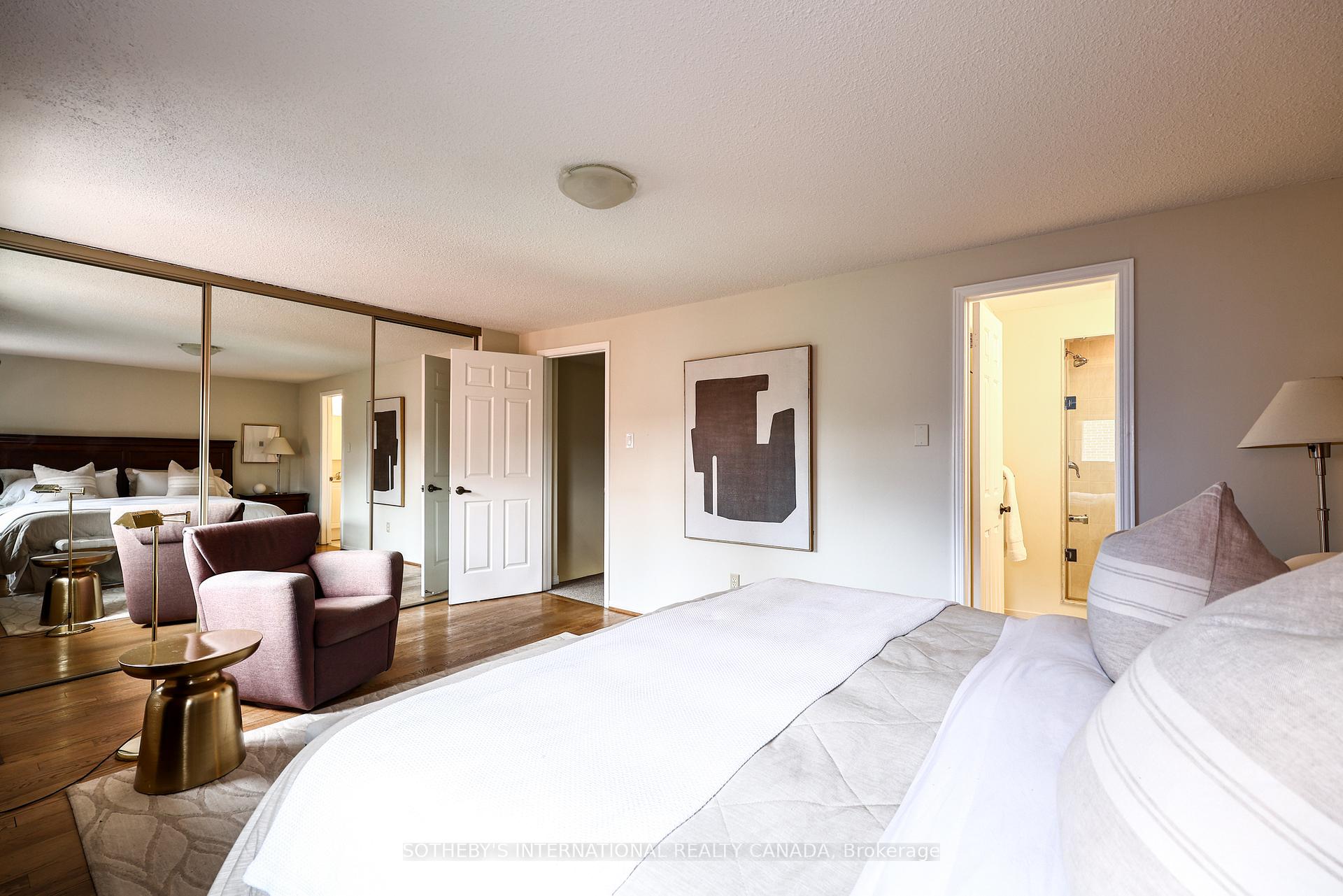 Photo 18 of 70 Sylvan Valley Way, Toronto, Bedford Park-Nortown — HOMEH