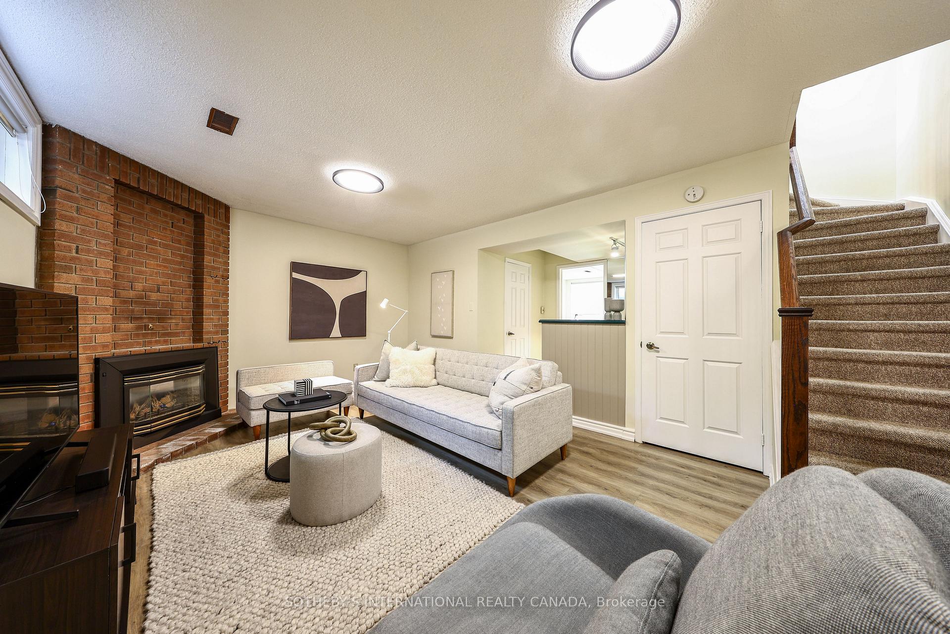 Photo 24 of 70 Sylvan Valley Way, Toronto, Bedford Park-Nortown — HOMEH