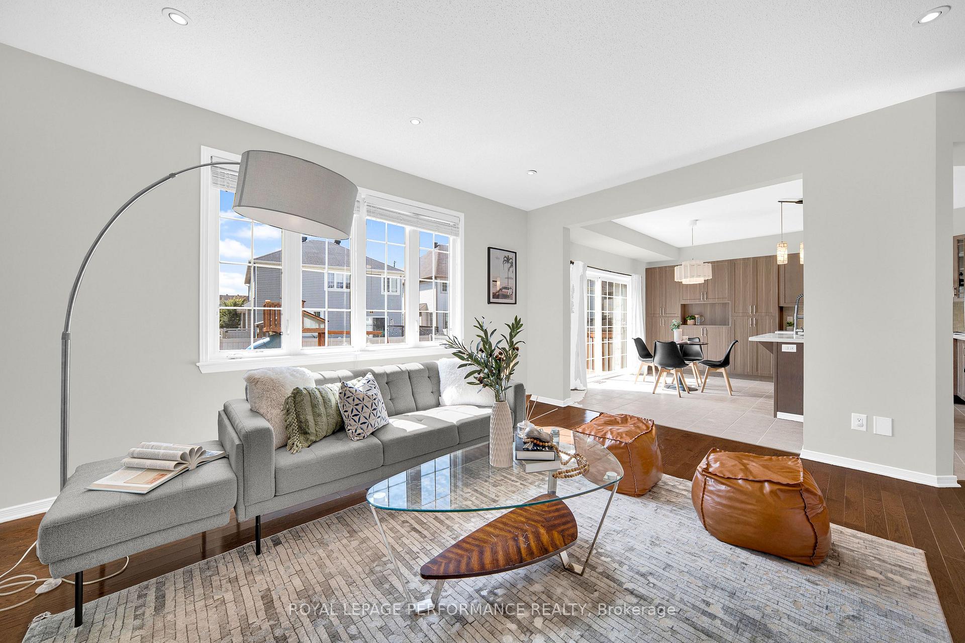 Photo 8 of 593 Pinawa Circle, Ottawa, Barrhaven - Stonebridge — HOMEH