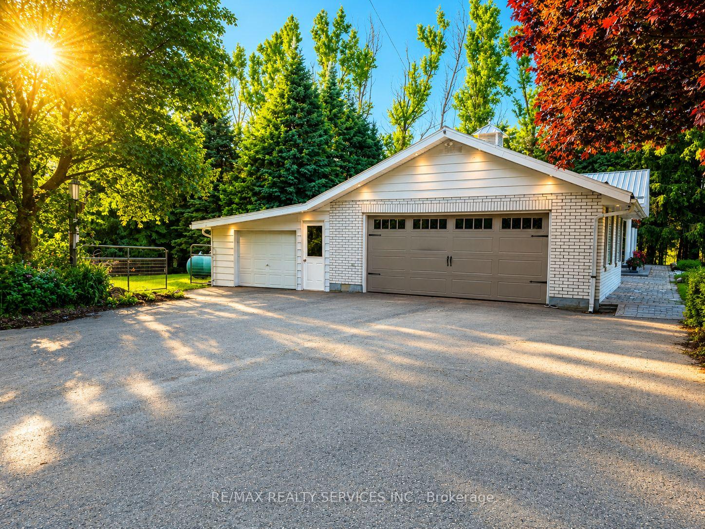 Photo 32 of 515490 2nd Line, Amaranth, Rural Amaranth — HOMEH