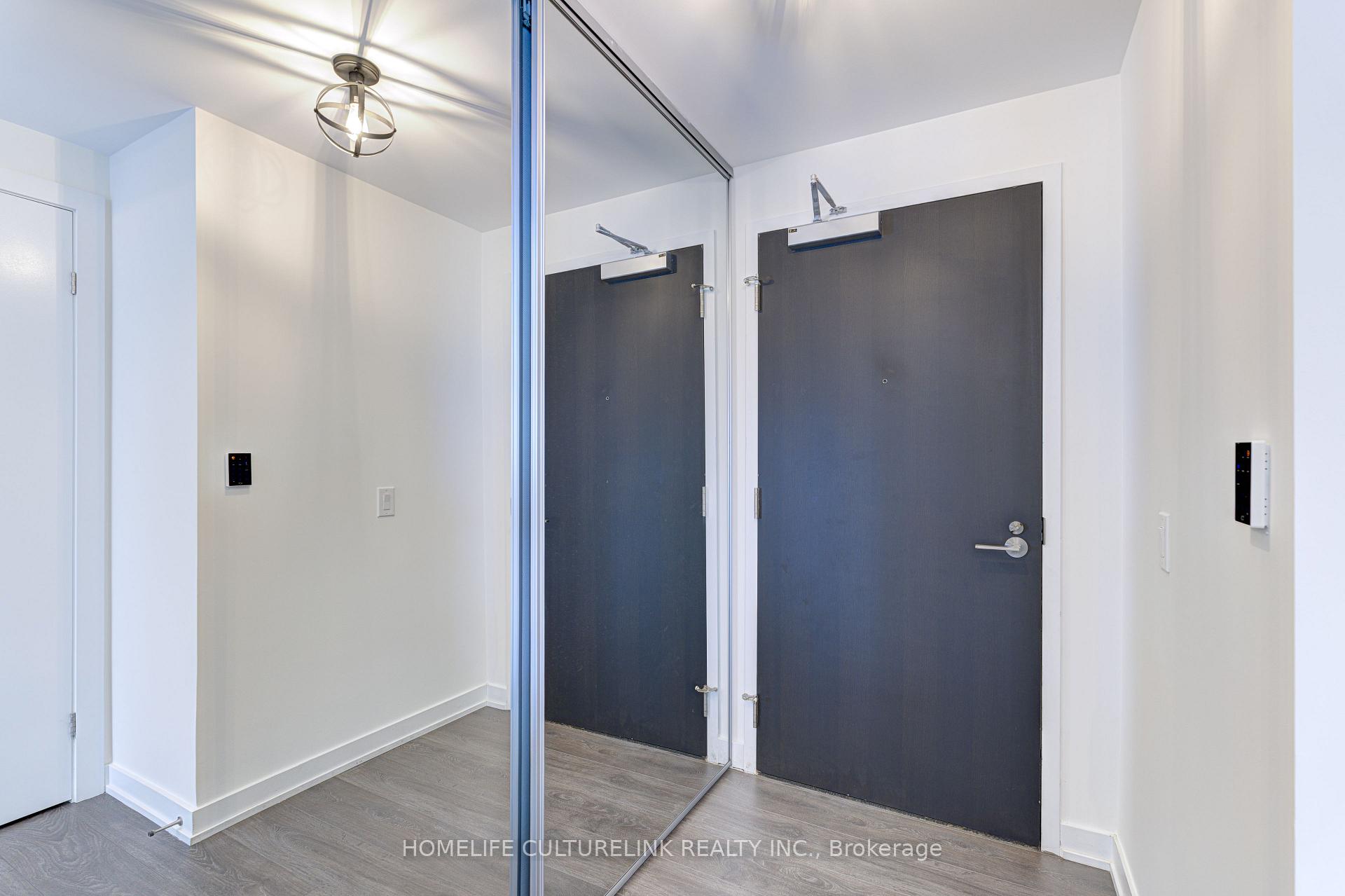 Photo 7 of Unit 1704, 609 Avenue Road, Toronto, Yonge-St. Clair — HOMEH