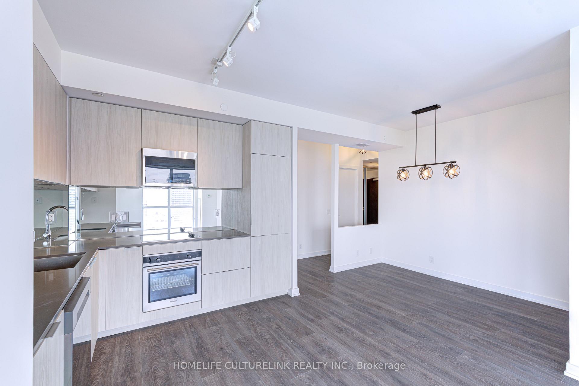 Photo 18 of Unit 1704, 609 Avenue Road, Toronto, Yonge-St. Clair — HOMEH