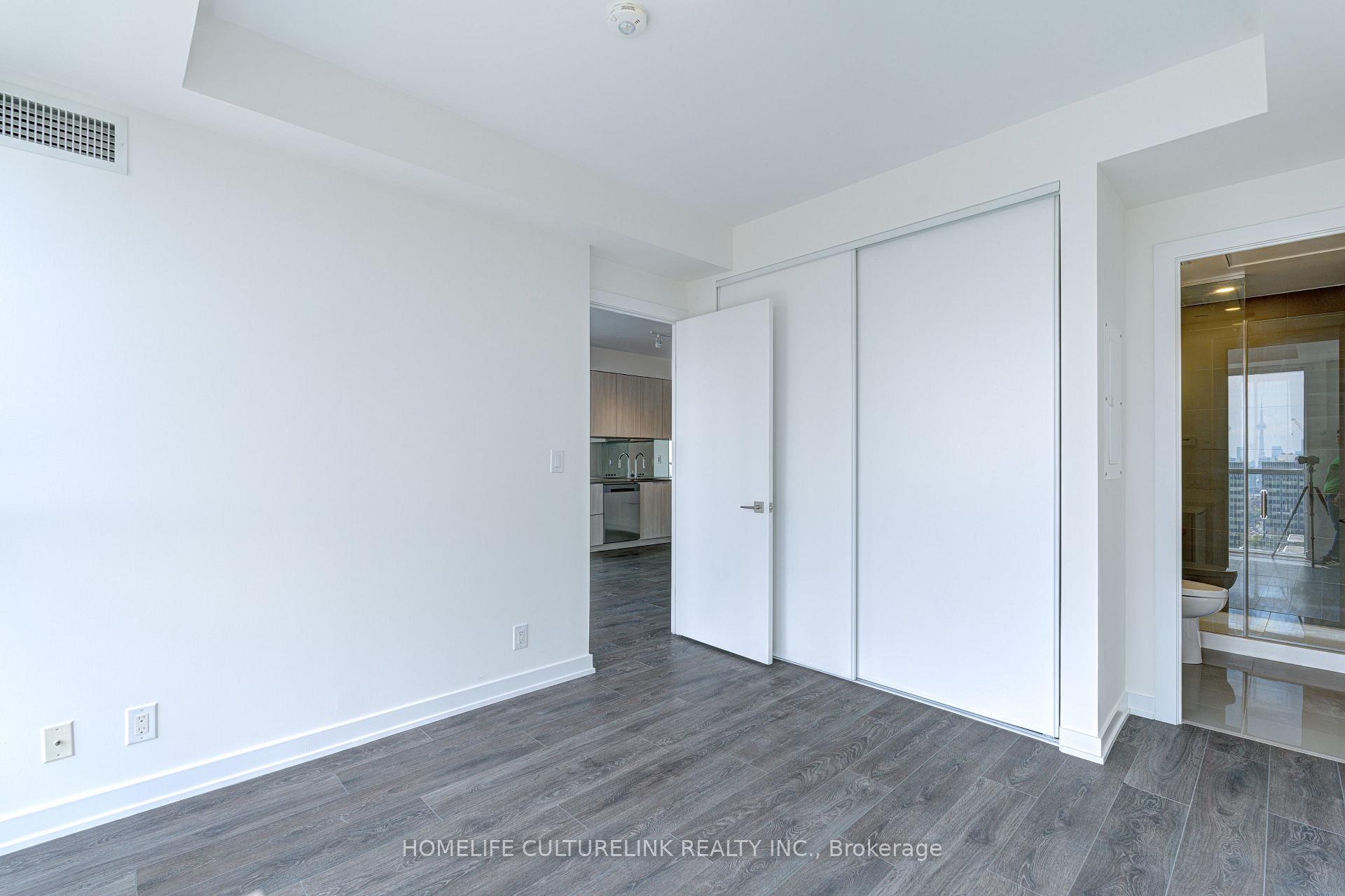 Photo 23 of Unit 1704, 609 Avenue Road, Toronto, Yonge-St. Clair — HOMEH