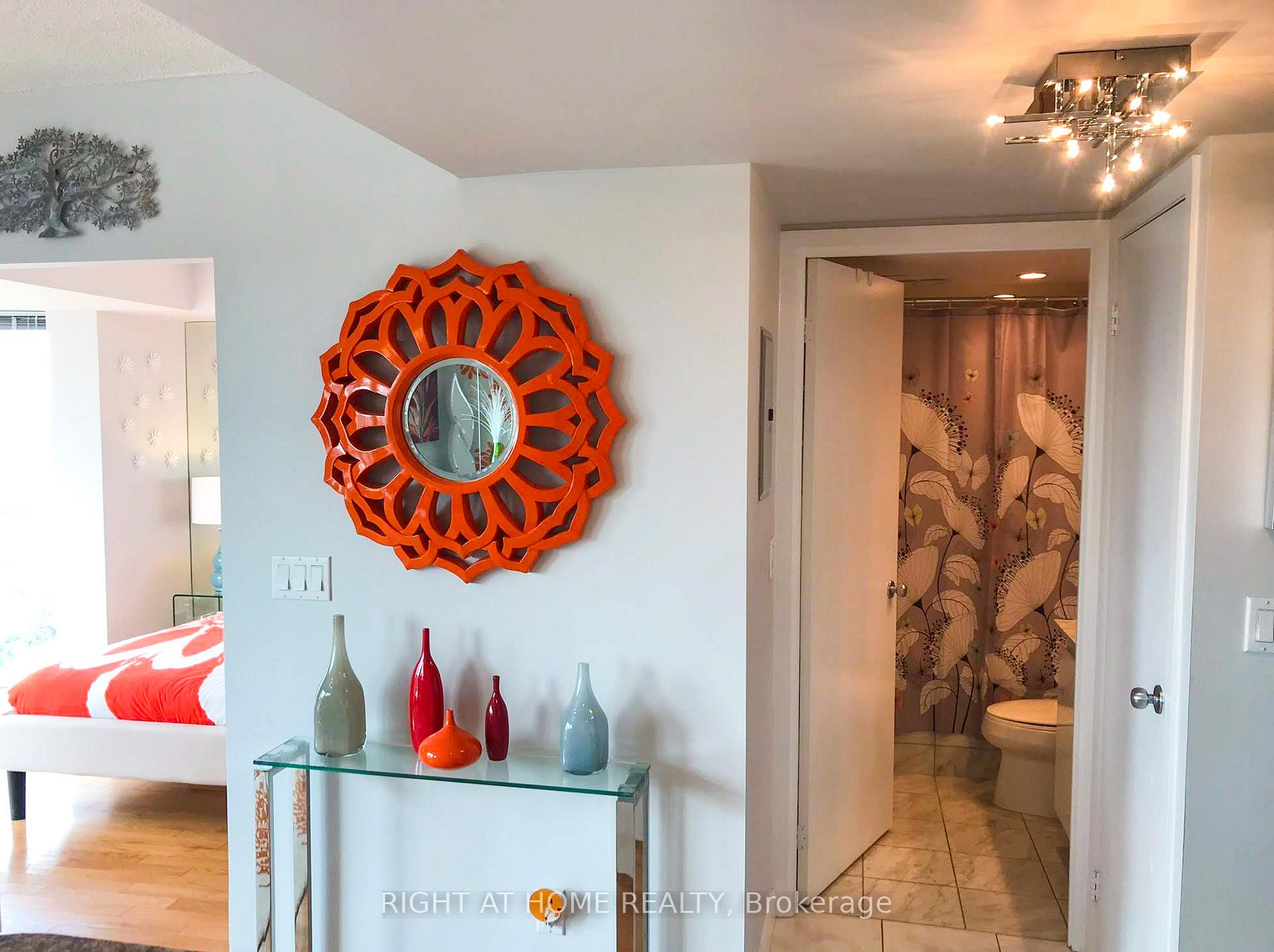 Photo 7 of Unit 2703, 8 Park Road, Toronto, The Annex — HOMEH