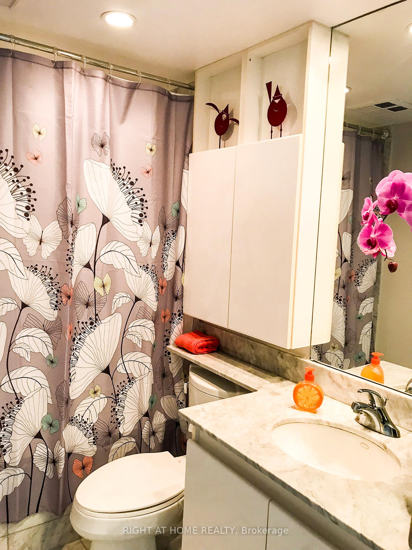 Photo 10 of Unit 2703, 8 Park Road, Toronto, The Annex — HOMEH