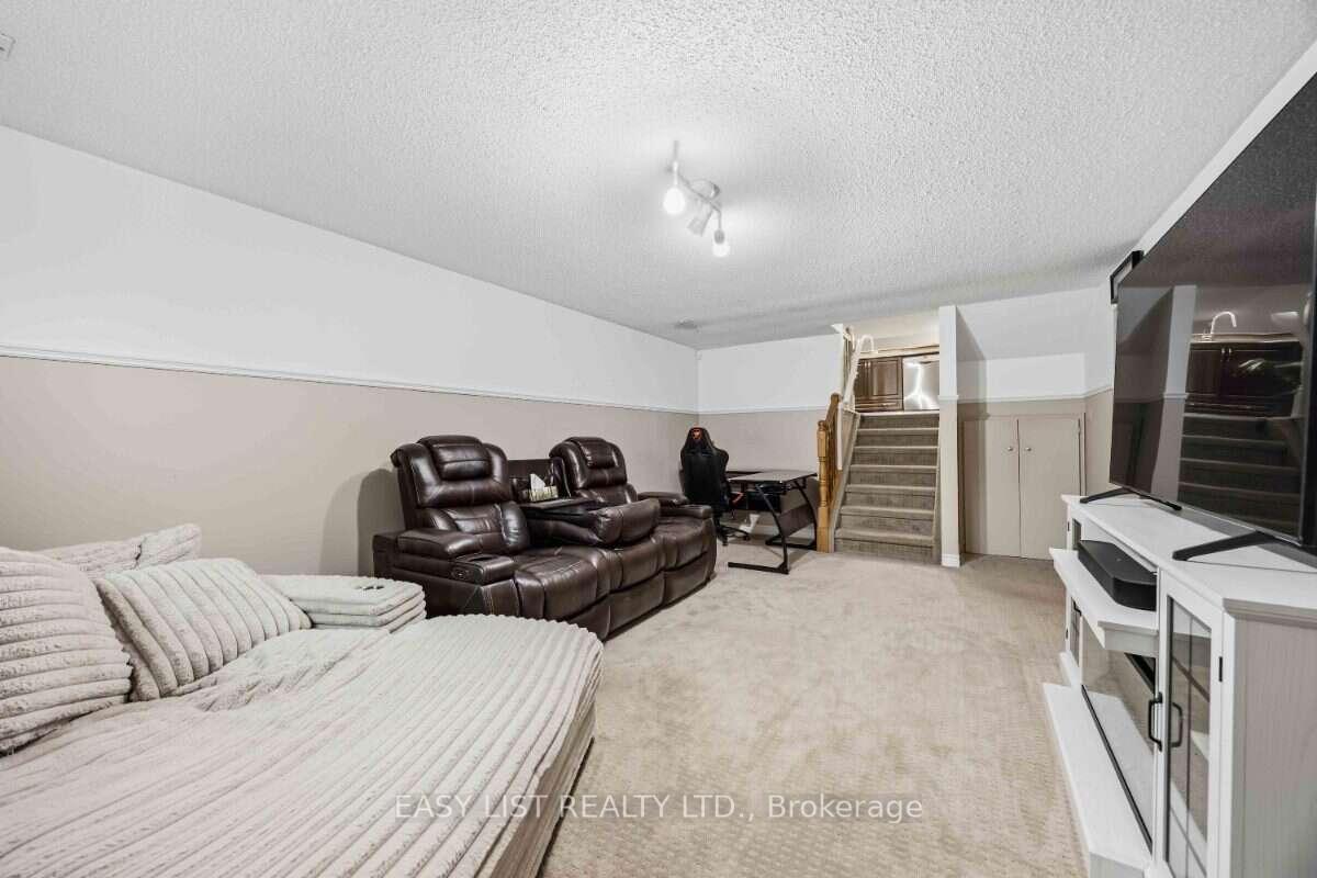 Photo 21 of 1234 Thistledown Avenue, Sarnia — HOMEH