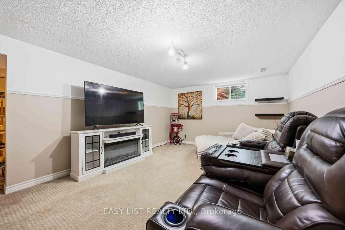 Photo 23 of 1234 Thistledown Avenue, Sarnia — HOMEH