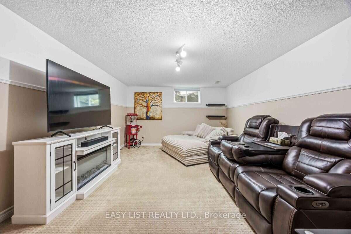 Photo 24 of 1234 Thistledown Avenue, Sarnia — HOMEH
