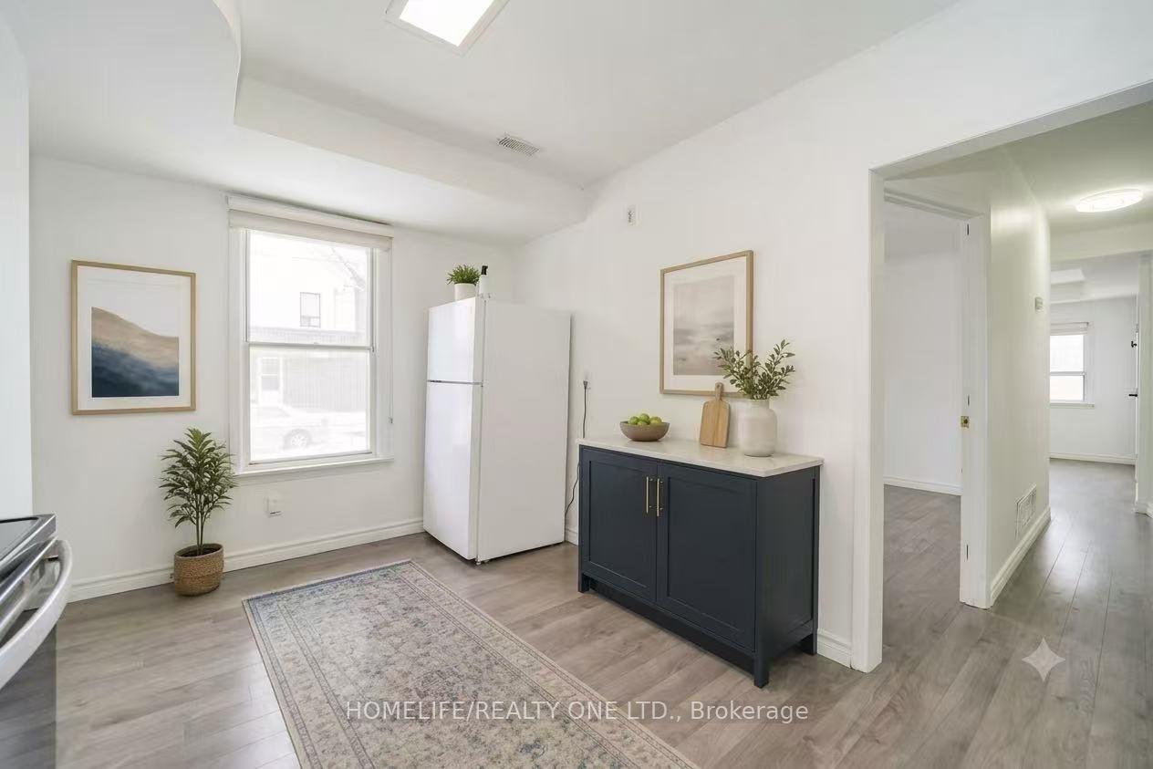 Photo 10 of 104 Benson Avenue, Toronto, Wychwood — HOMEH