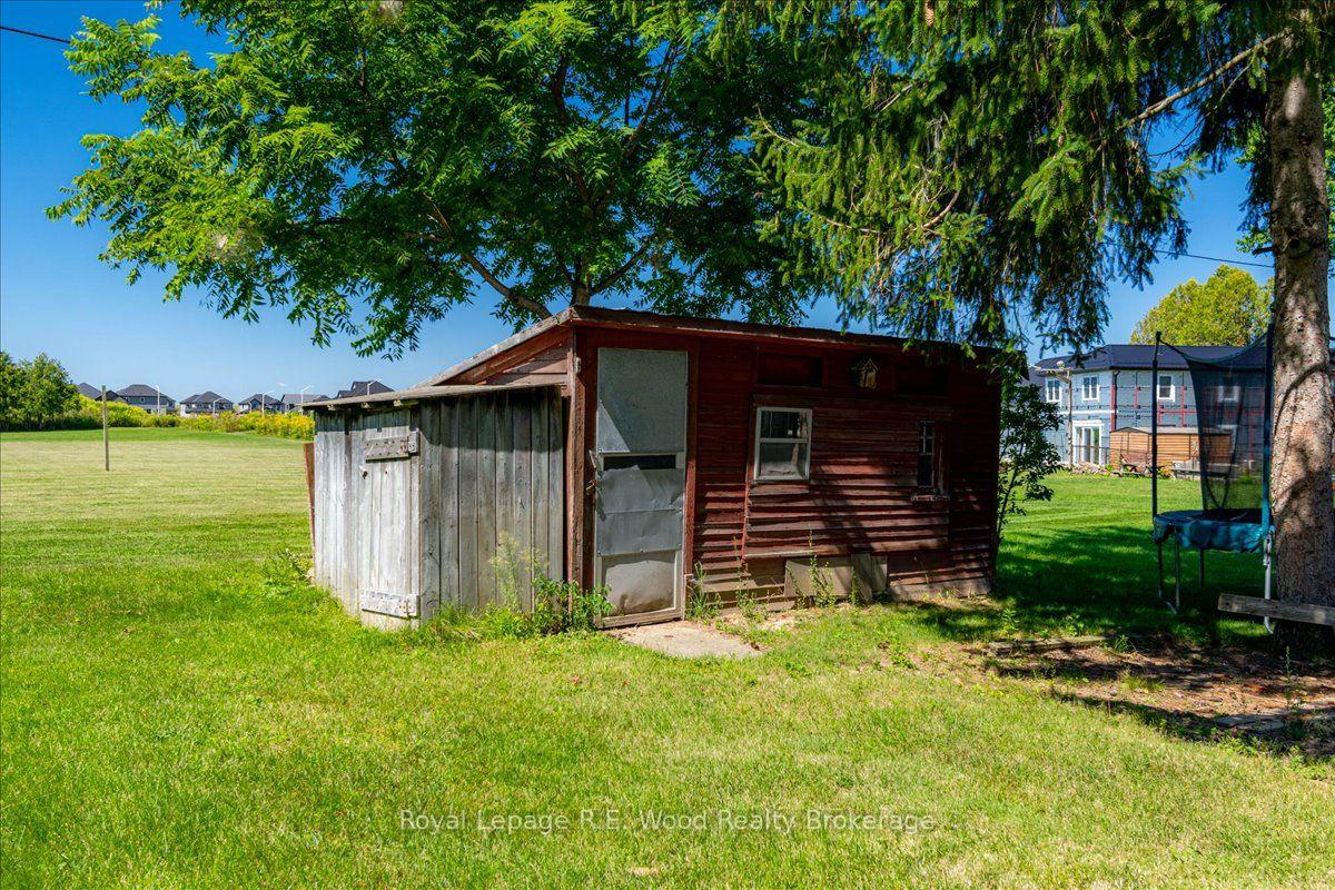 Photo 24 of 3 Myrtle Street, Tillsonburg — HOMEH