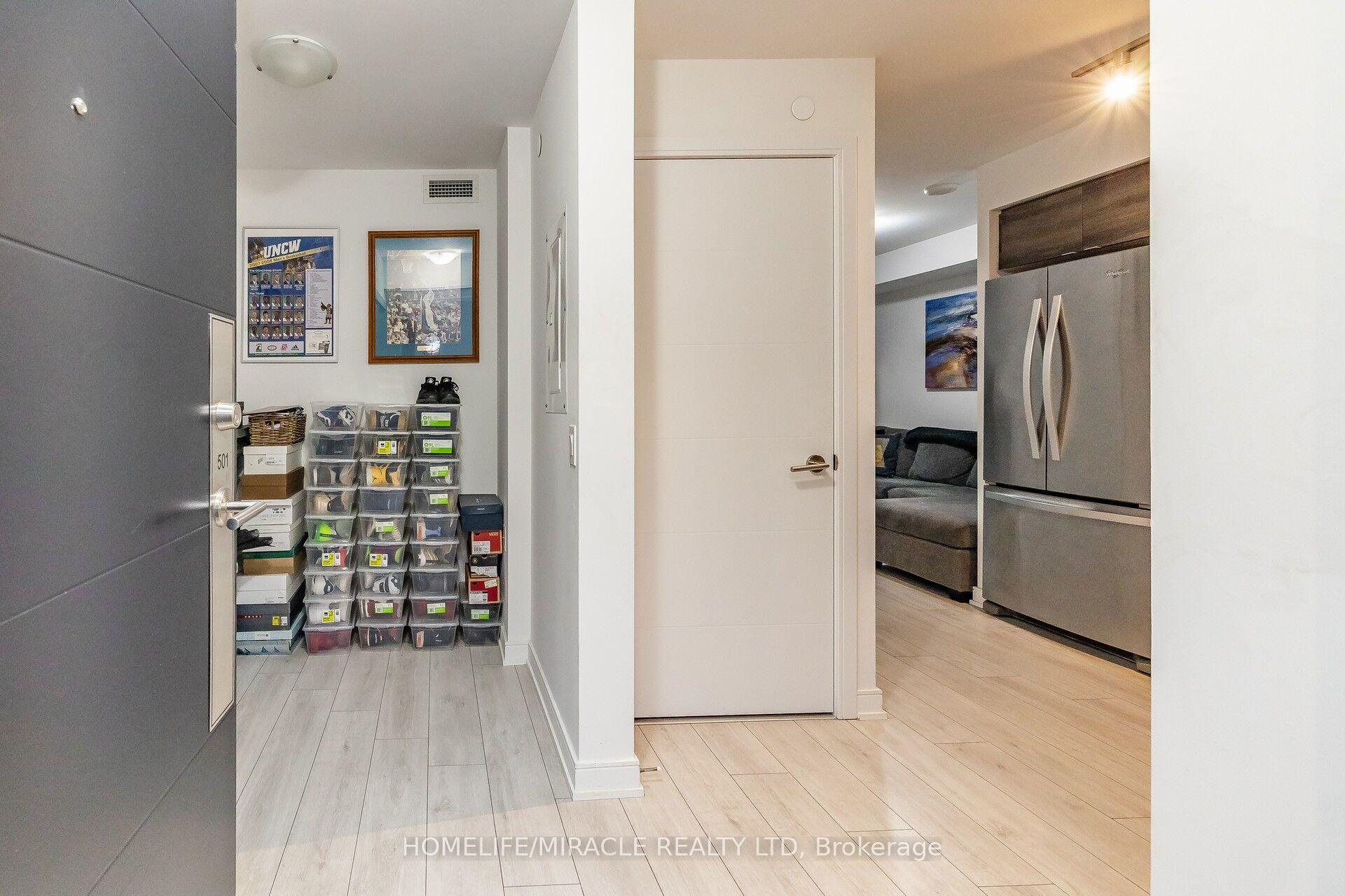 Photo 5 of Unit 501, 525 Adelaide Street, Toronto, Waterfront Communities — HOMEH