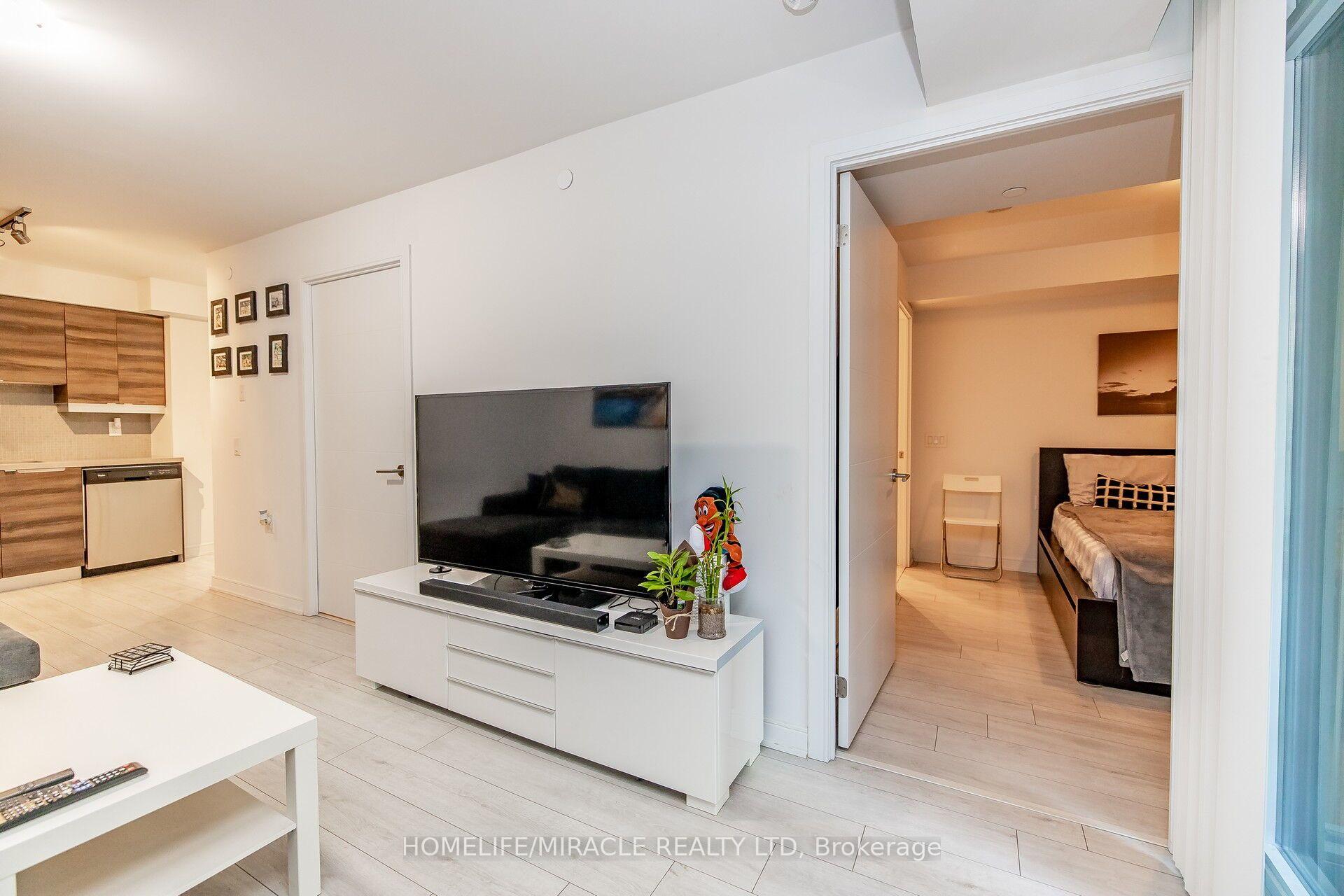 Photo 12 of Unit 501, 525 Adelaide Street, Toronto, Waterfront Communities — HOMEH