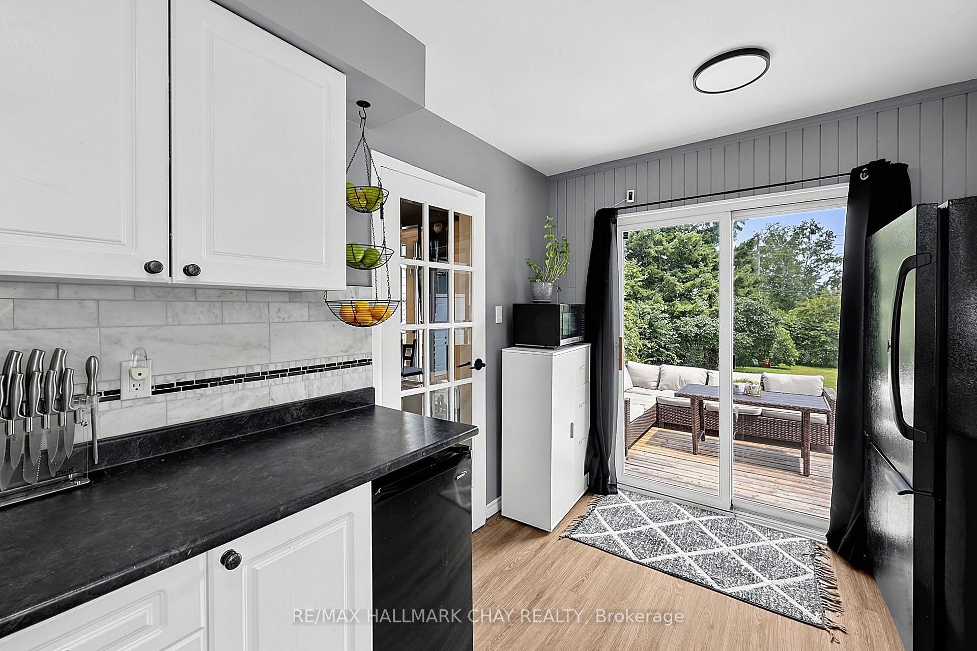 Photo 6 of 133 Daphne Crescent, Barrie, Cundles East — HOMEH