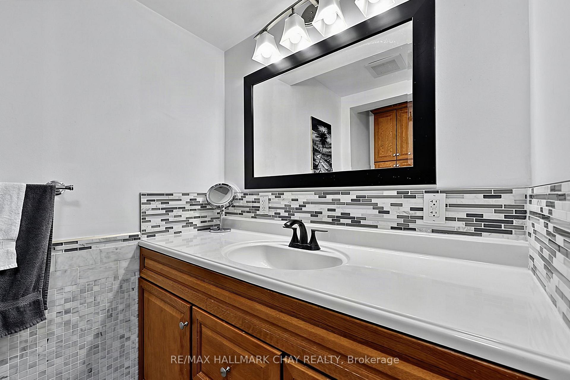 Photo 20 of 133 Daphne Crescent, Barrie, Cundles East — HOMEH
