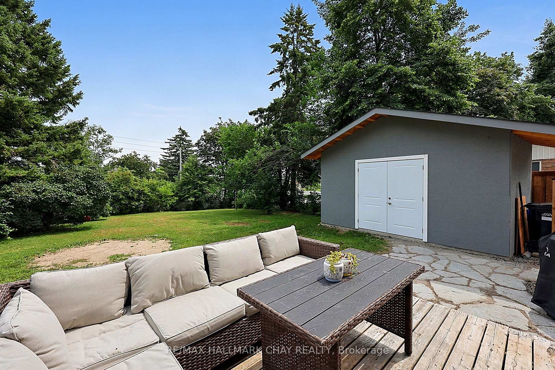 Photo 31 of 133 Daphne Crescent, Barrie, Cundles East — HOMEH