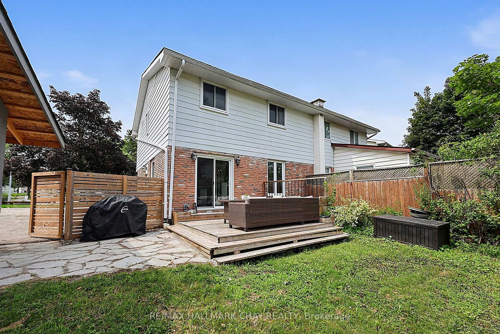 Photo 37 of 133 Daphne Crescent, Barrie, Cundles East — HOMEH