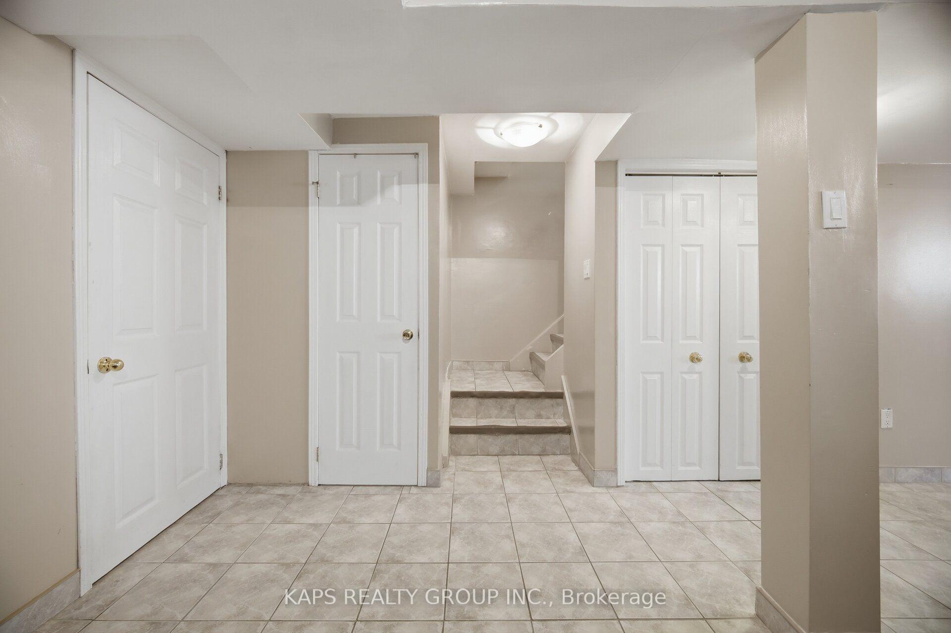 Photo 29 of 43 Donofree Road, North York, Maple Leaf — HOMEH