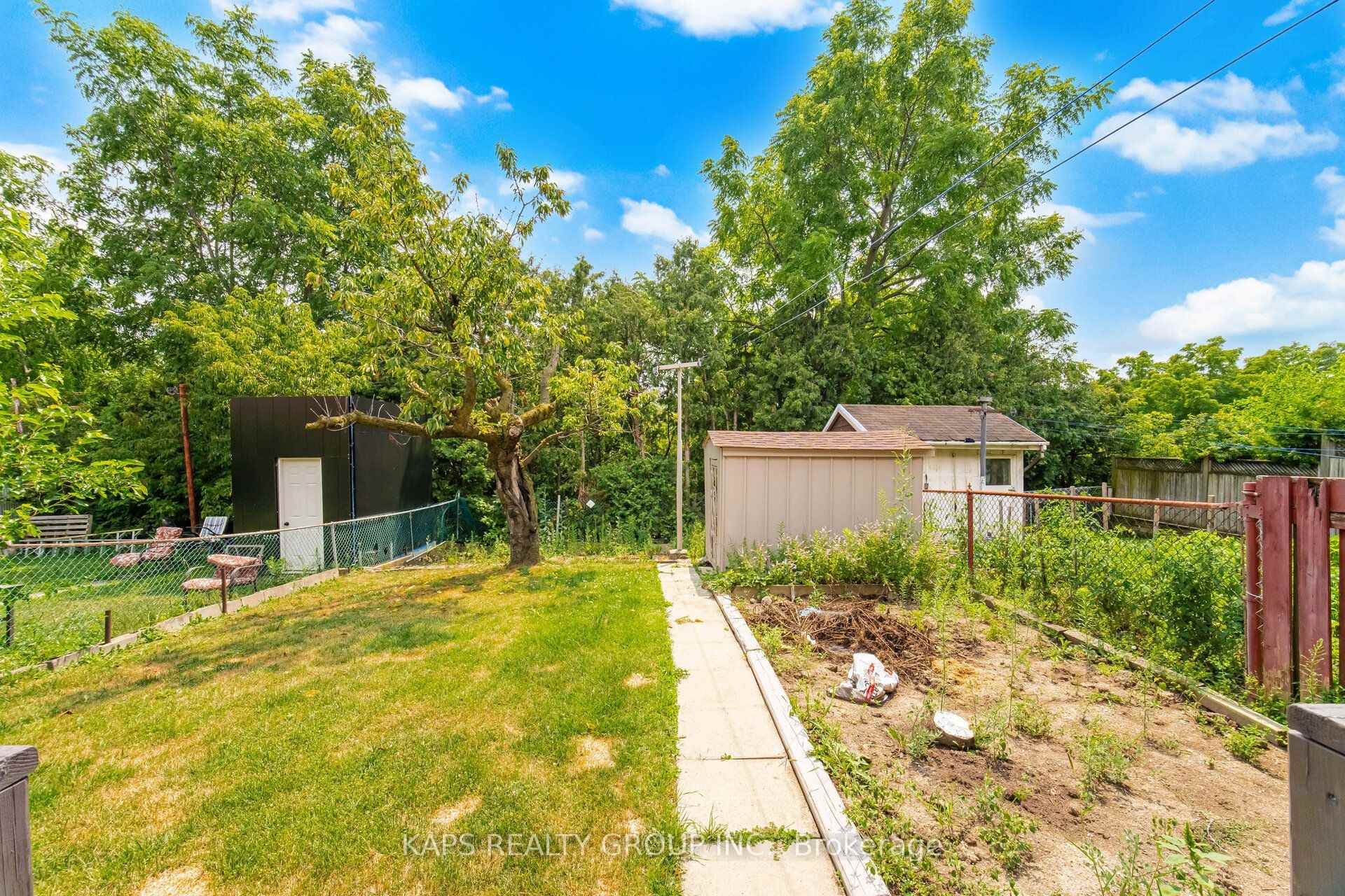 Photo 47 of 43 Donofree Road, North York, Maple Leaf — HOMEH