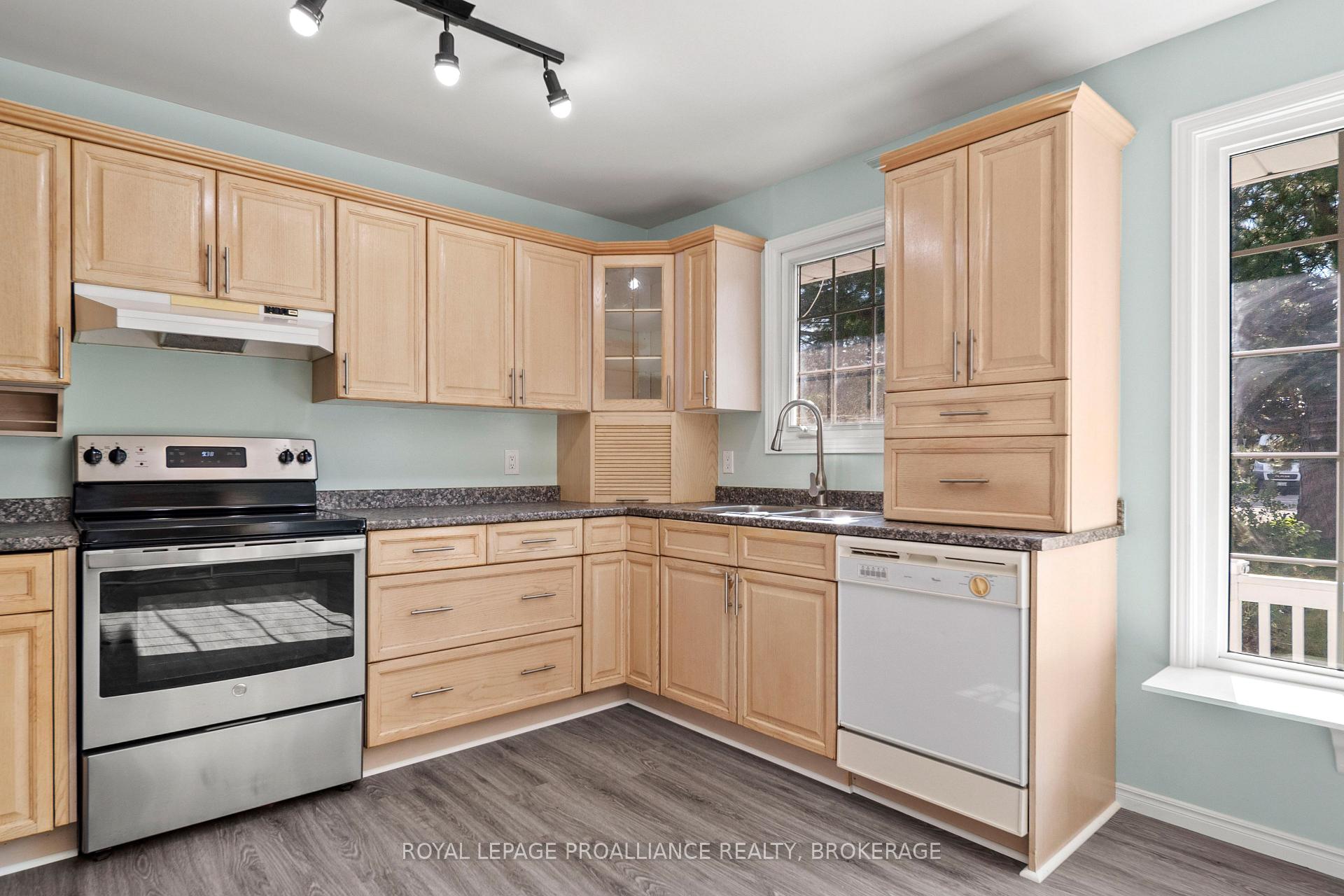 Photo 12 of 19 Millhaven Road, Loyalist, Odessa — HOMEH