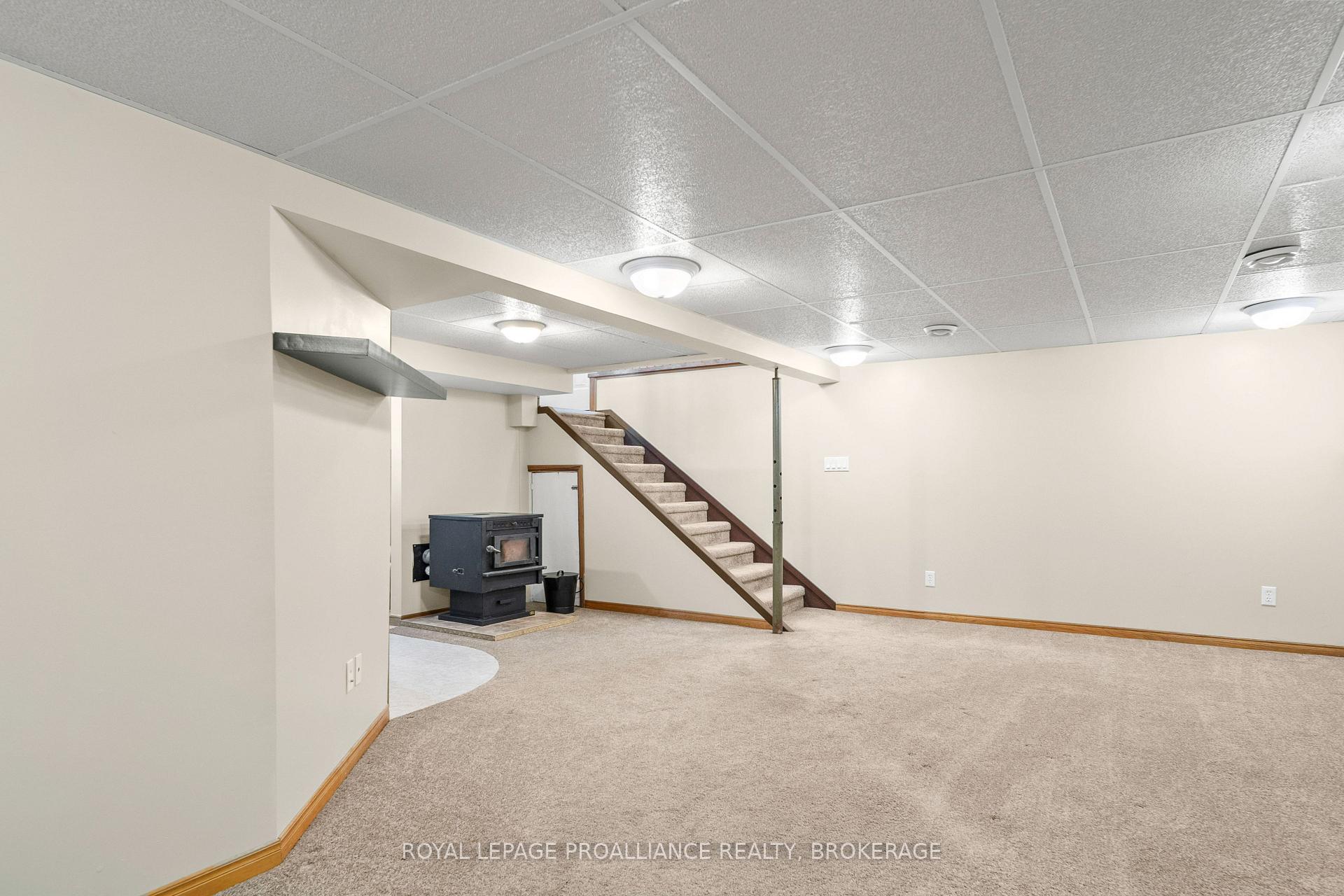 Photo 31 of 19 Millhaven Road, Loyalist, Odessa — HOMEH