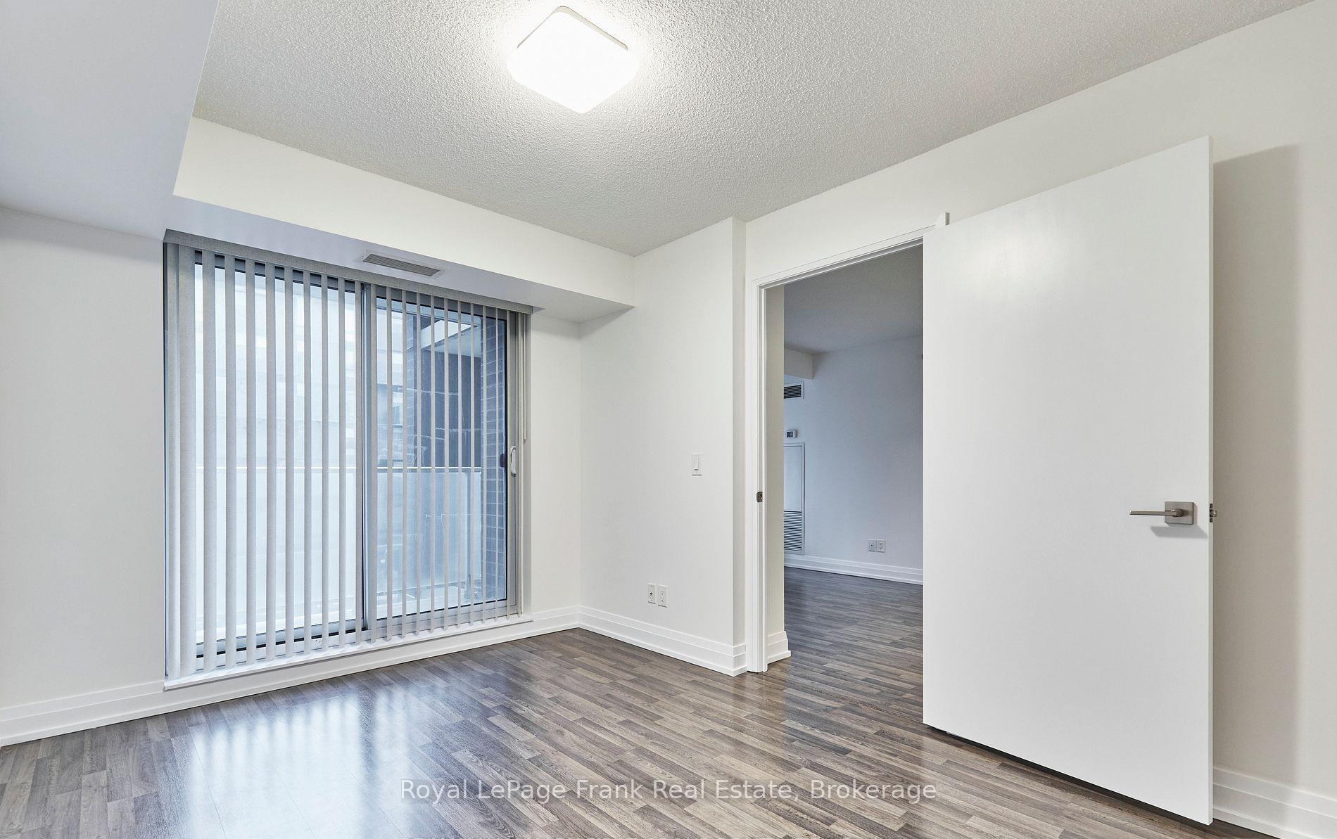 Photo 13 of Unit E402, 555 Wilson Avenue, North York, Clanton Park — HOMEH