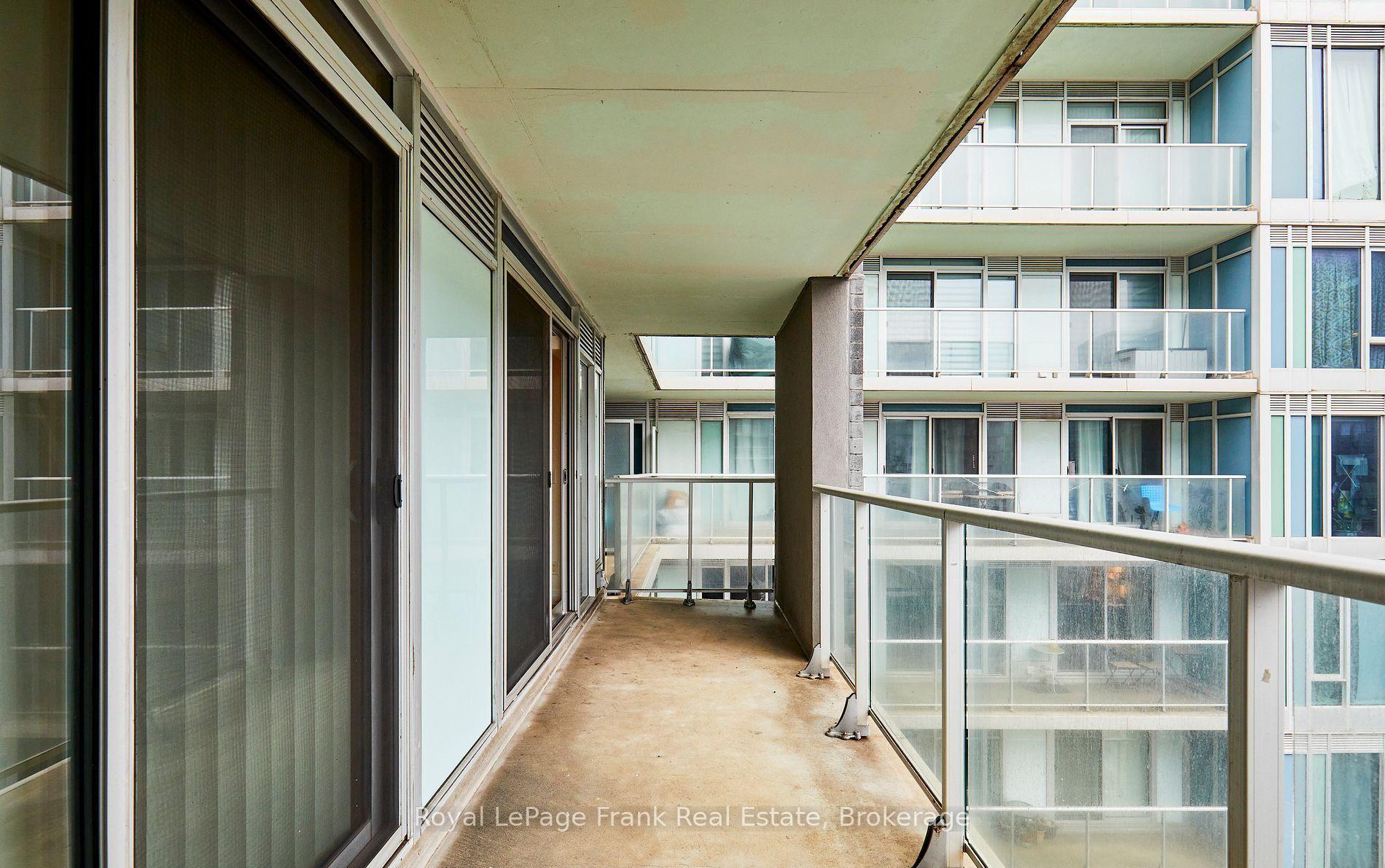 Photo 14 of Unit E402, 555 Wilson Avenue, North York, Clanton Park — HOMEH