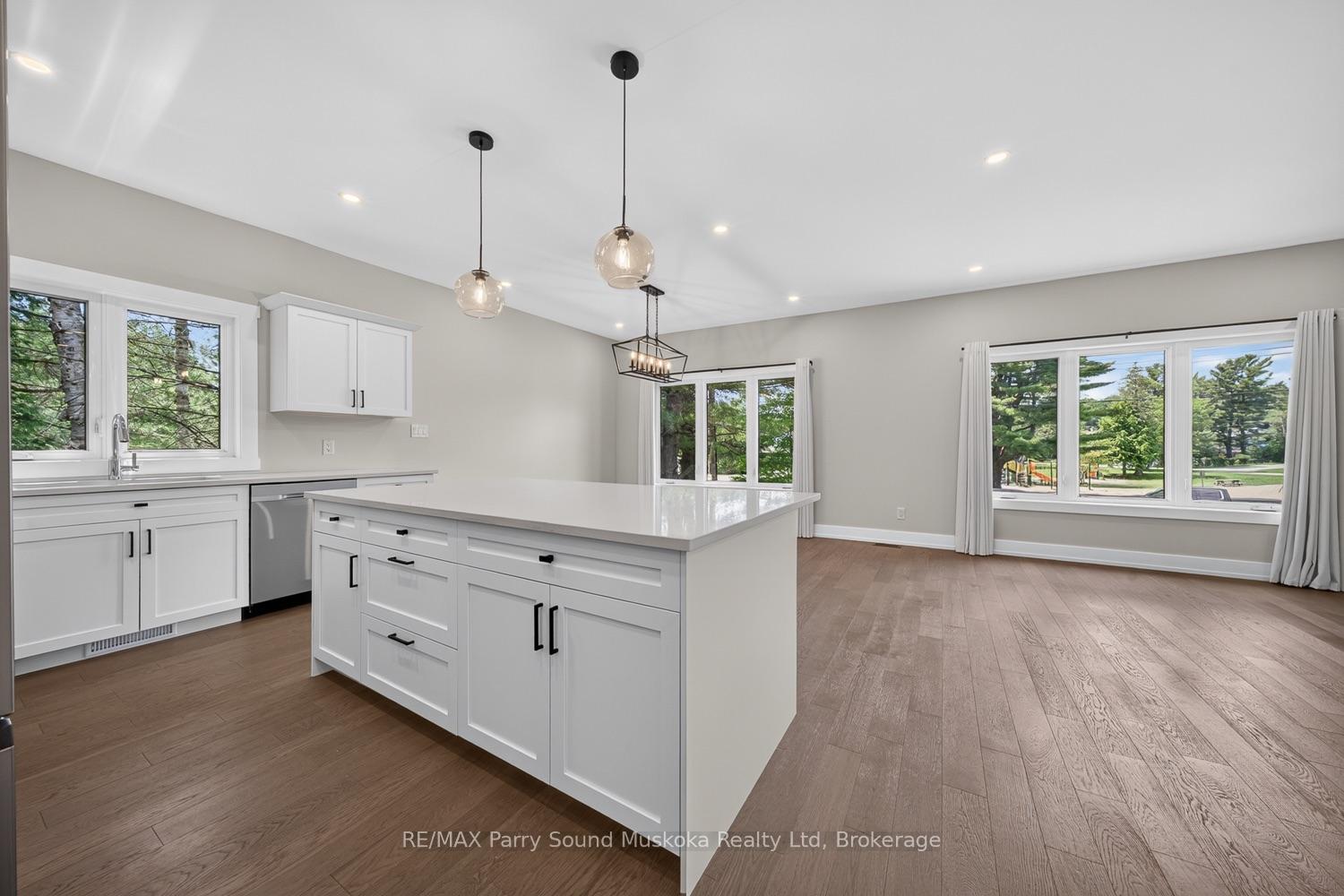 Photo 11 of 10 Glenrock Road, McDougall — HOMEH