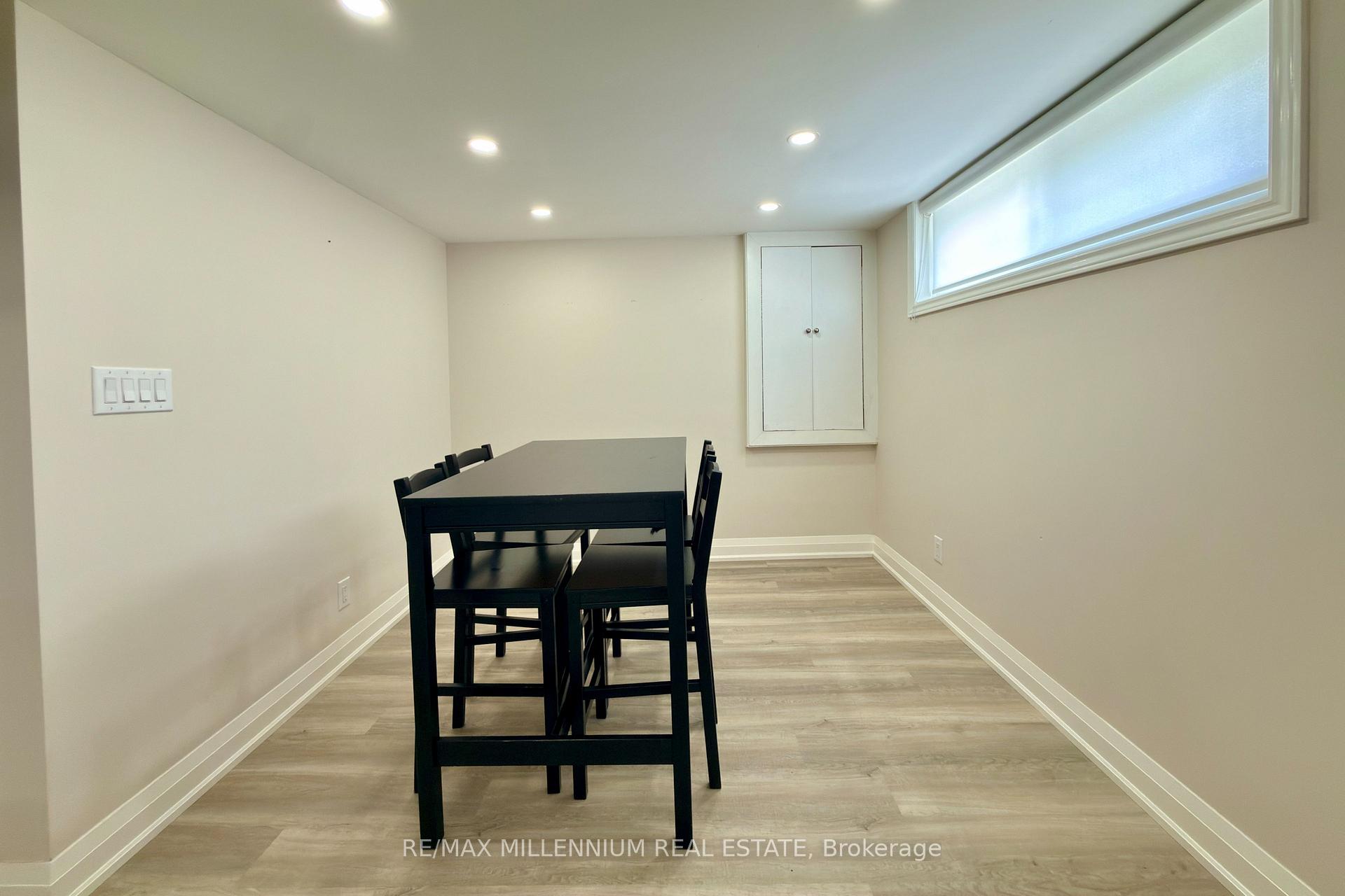 Photo 14 of 72 Hadrian Avenue, Etobicoke, Elms-Old Rexdale — HOMEH
