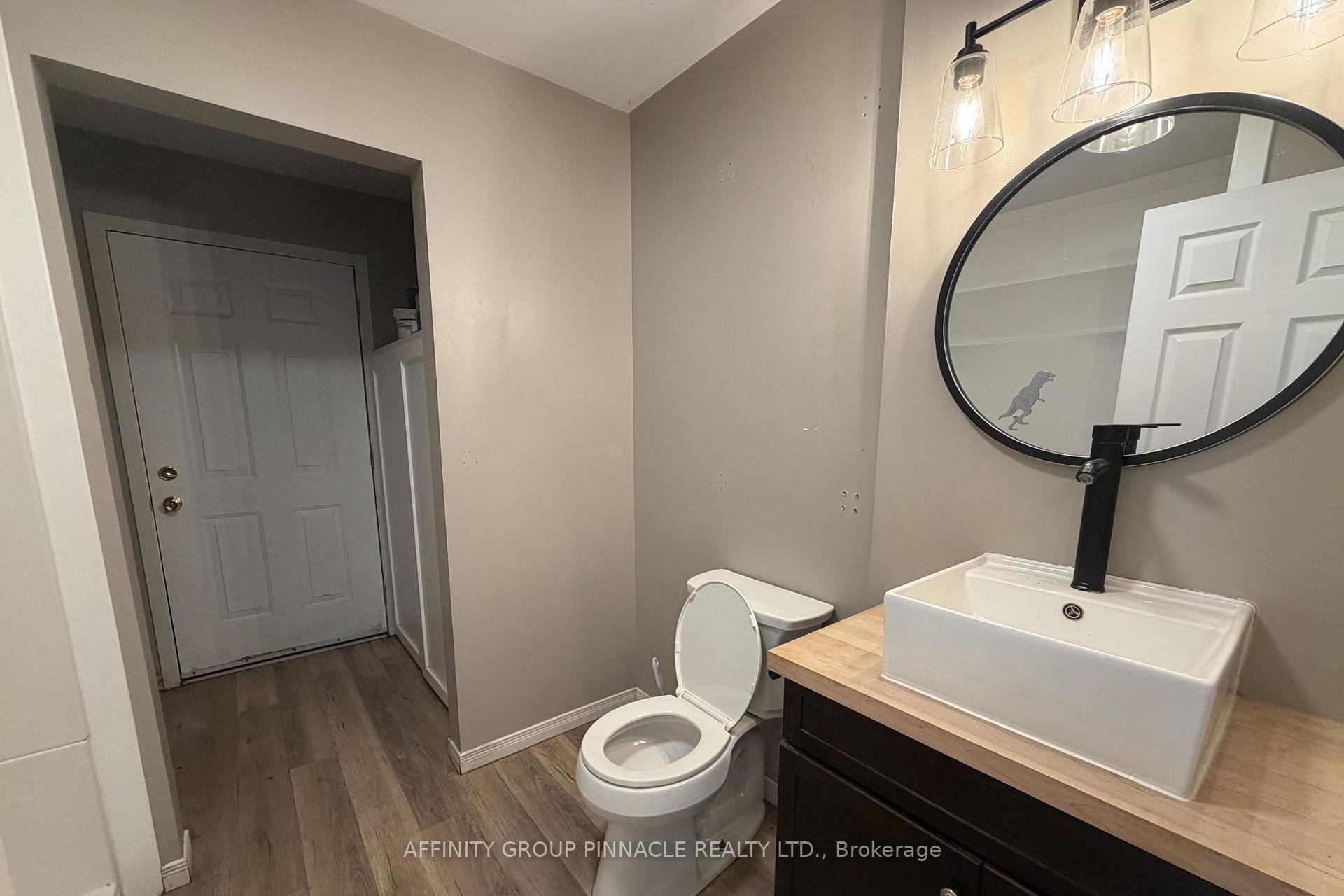 Photo 10 of 2 Oakwood Drive, Kawartha Lakes, Verulam — HOMEH