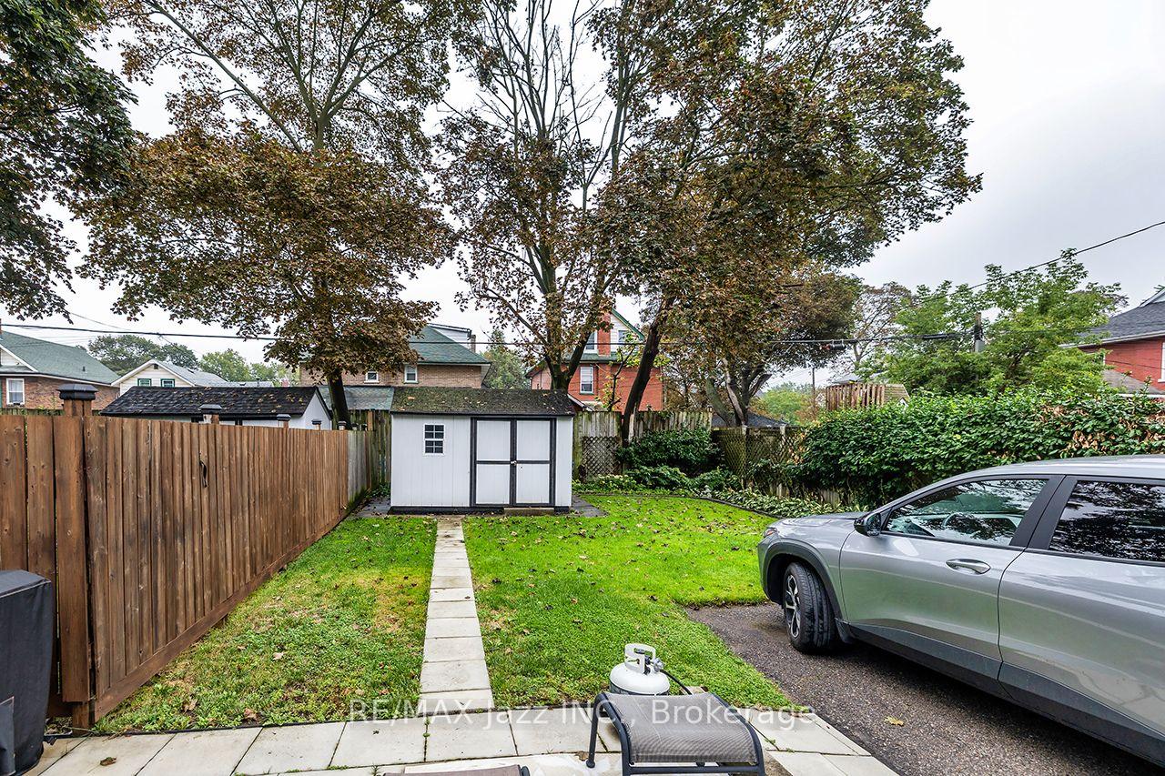 Photo 8 of 97 Adelaide Avenue, Oshawa, O'Neill — HOMEH