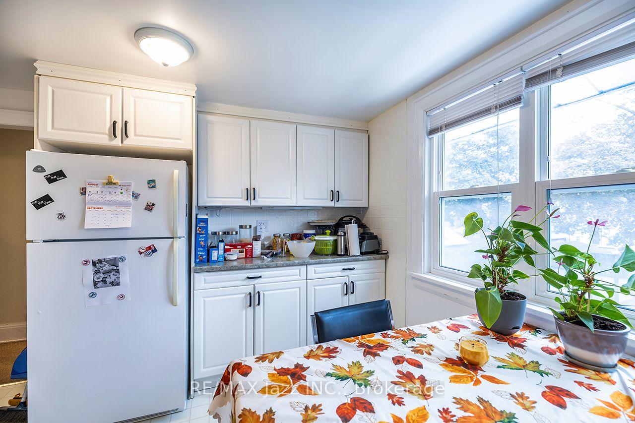 Photo 13 of 97 Adelaide Avenue, Oshawa, O'Neill — HOMEH