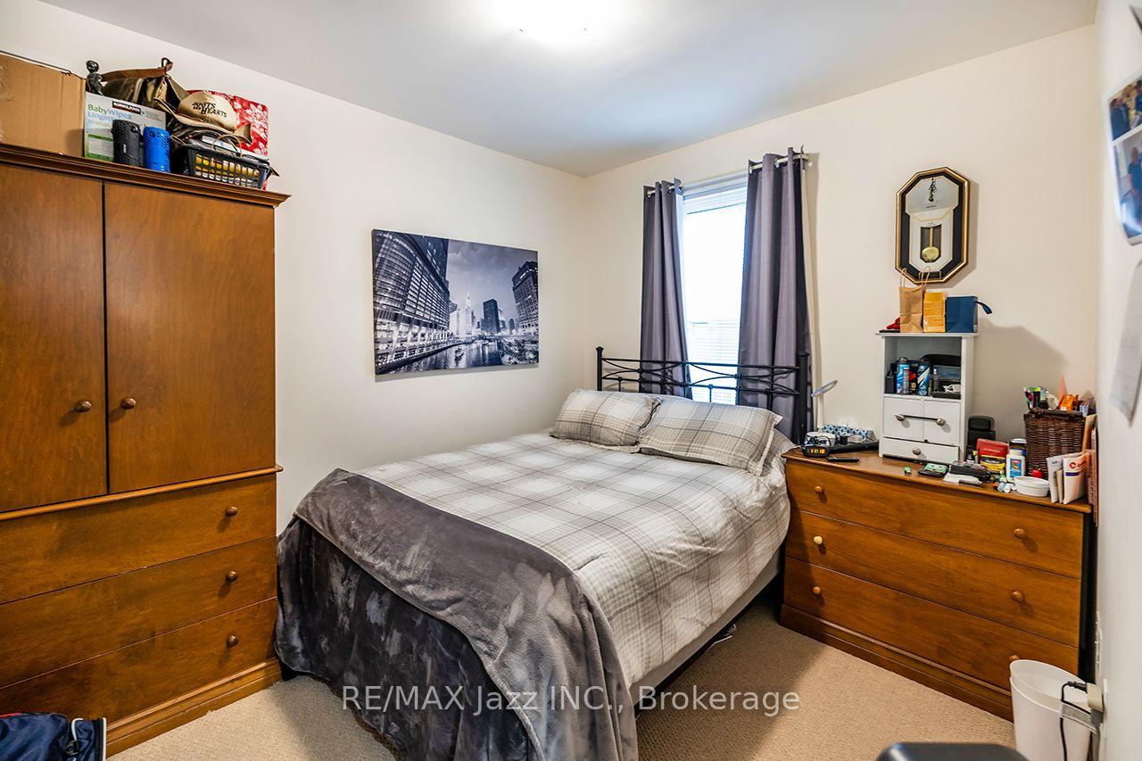 Photo 25 of 97 Adelaide Avenue, Oshawa, O'Neill — HOMEH