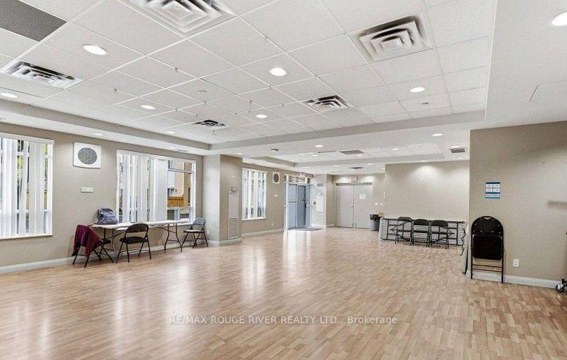 Photo 11 of Unit 726, 3650 Kingston Road, Scarborough, Scarborough Village — HOMEH