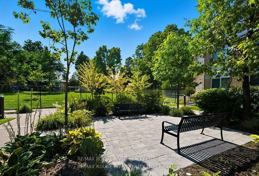 Photo 12 of Unit 726, 3650 Kingston Road, Scarborough, Scarborough Village — HOMEH