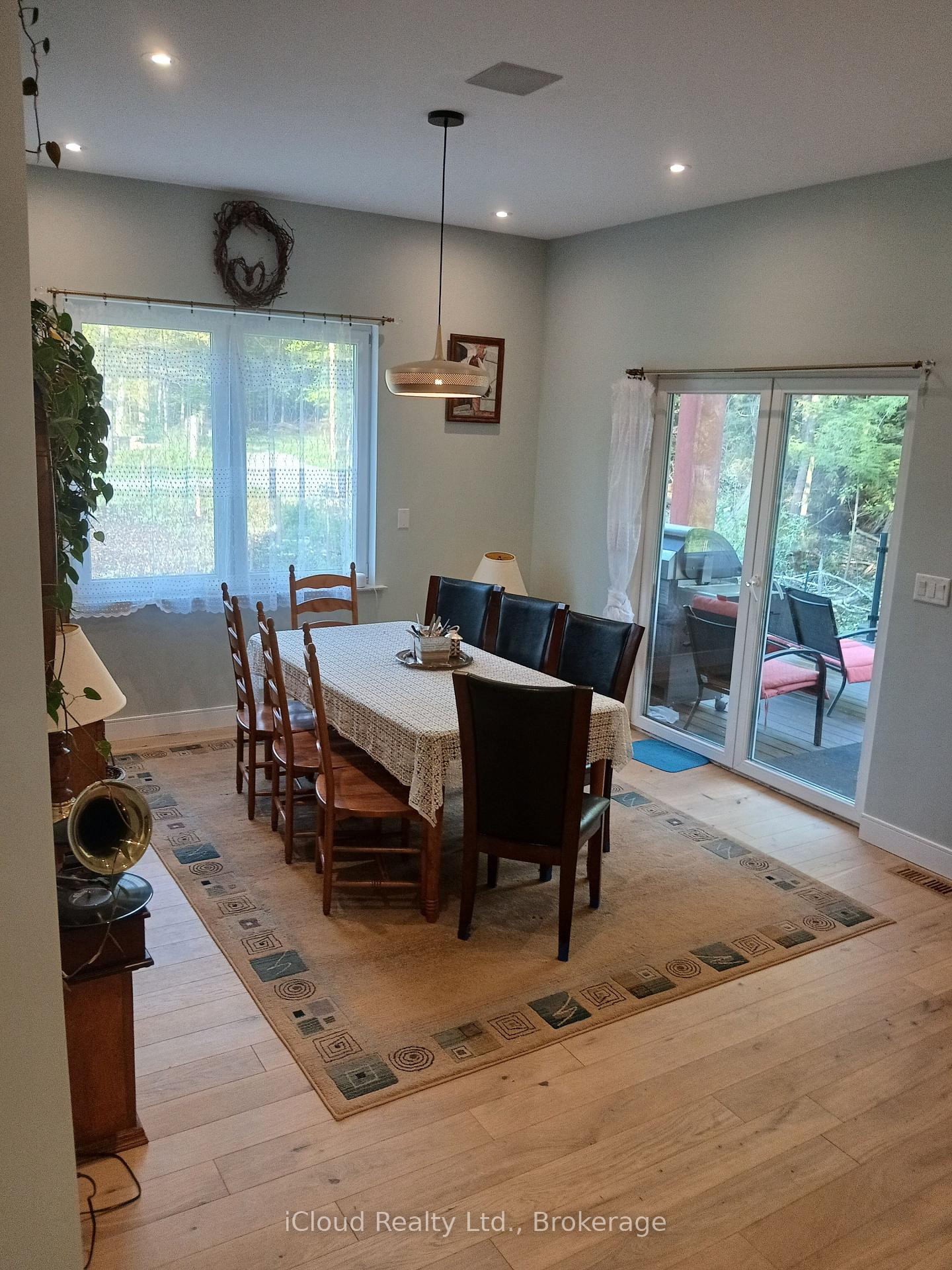 Photo 22 of 2216 Champlain Road, Tiny, Rural Tiny — HOMEH