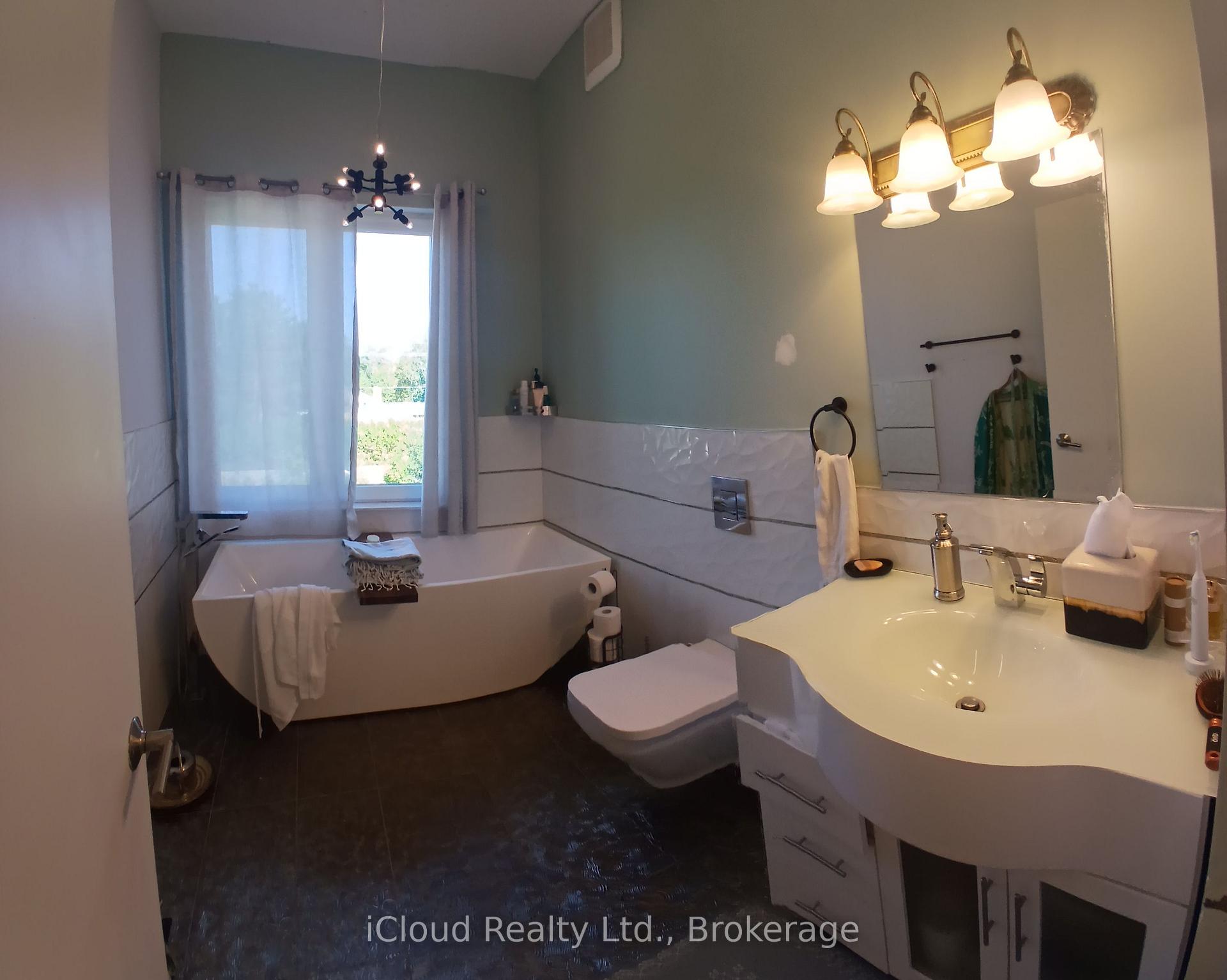 Photo 14 of 2216 Champlain Road, Tiny, Rural Tiny — HOMEH