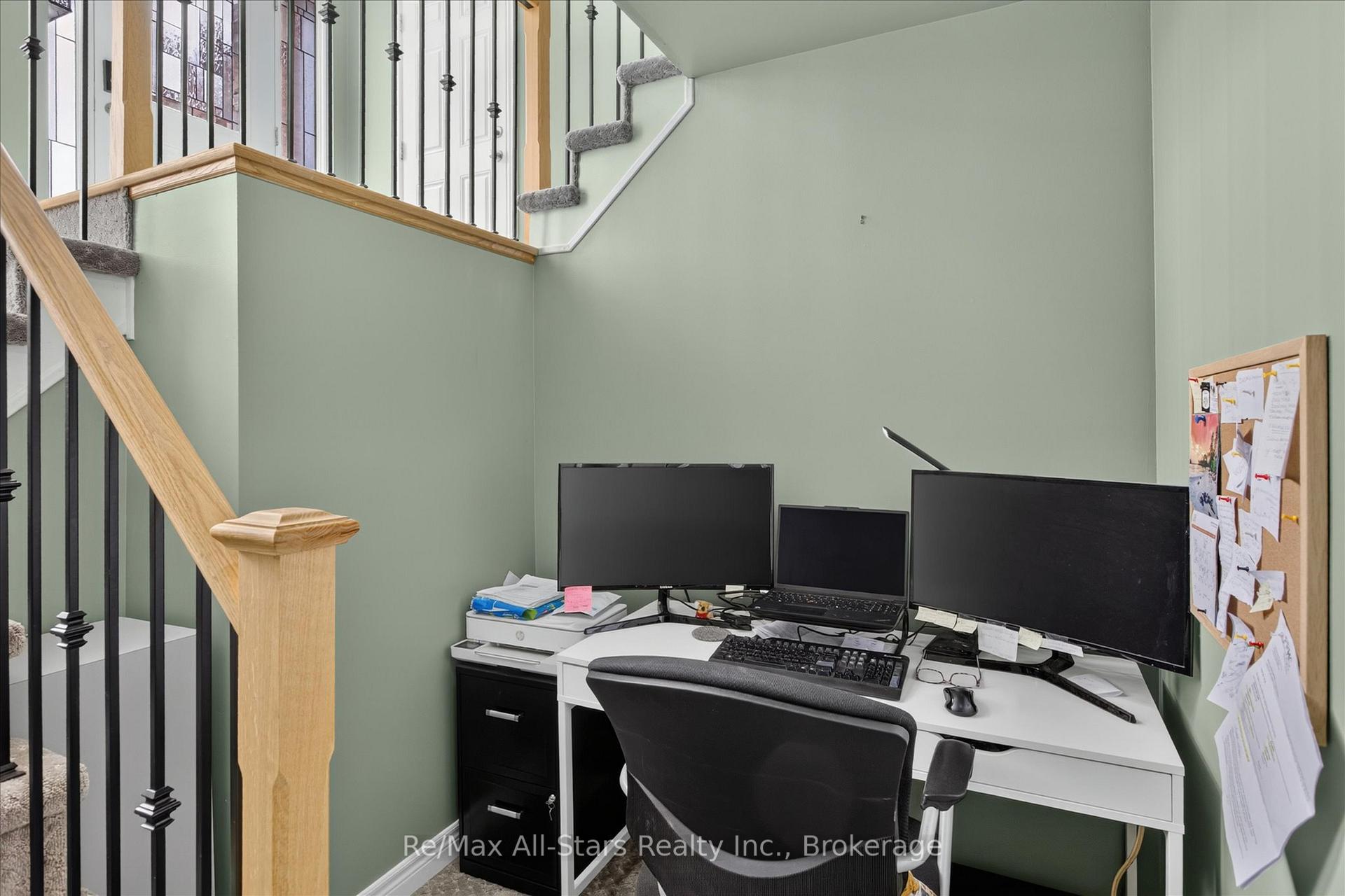 Photo 26 of 29 Gunsolus Road, Kawartha Lakes, Lindsay — HOMEH