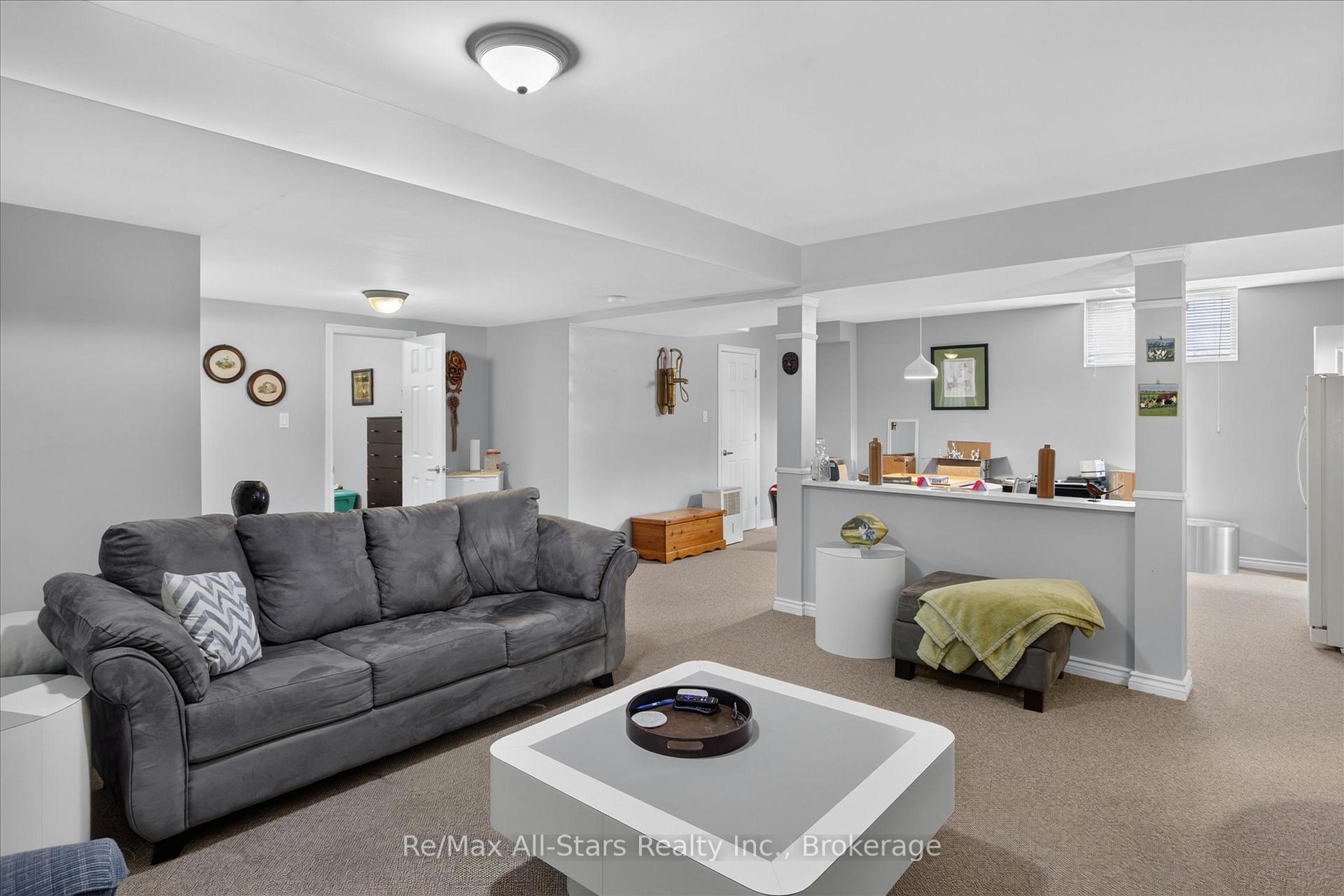 Photo 31 of 29 Gunsolus Road, Kawartha Lakes, Lindsay — HOMEH