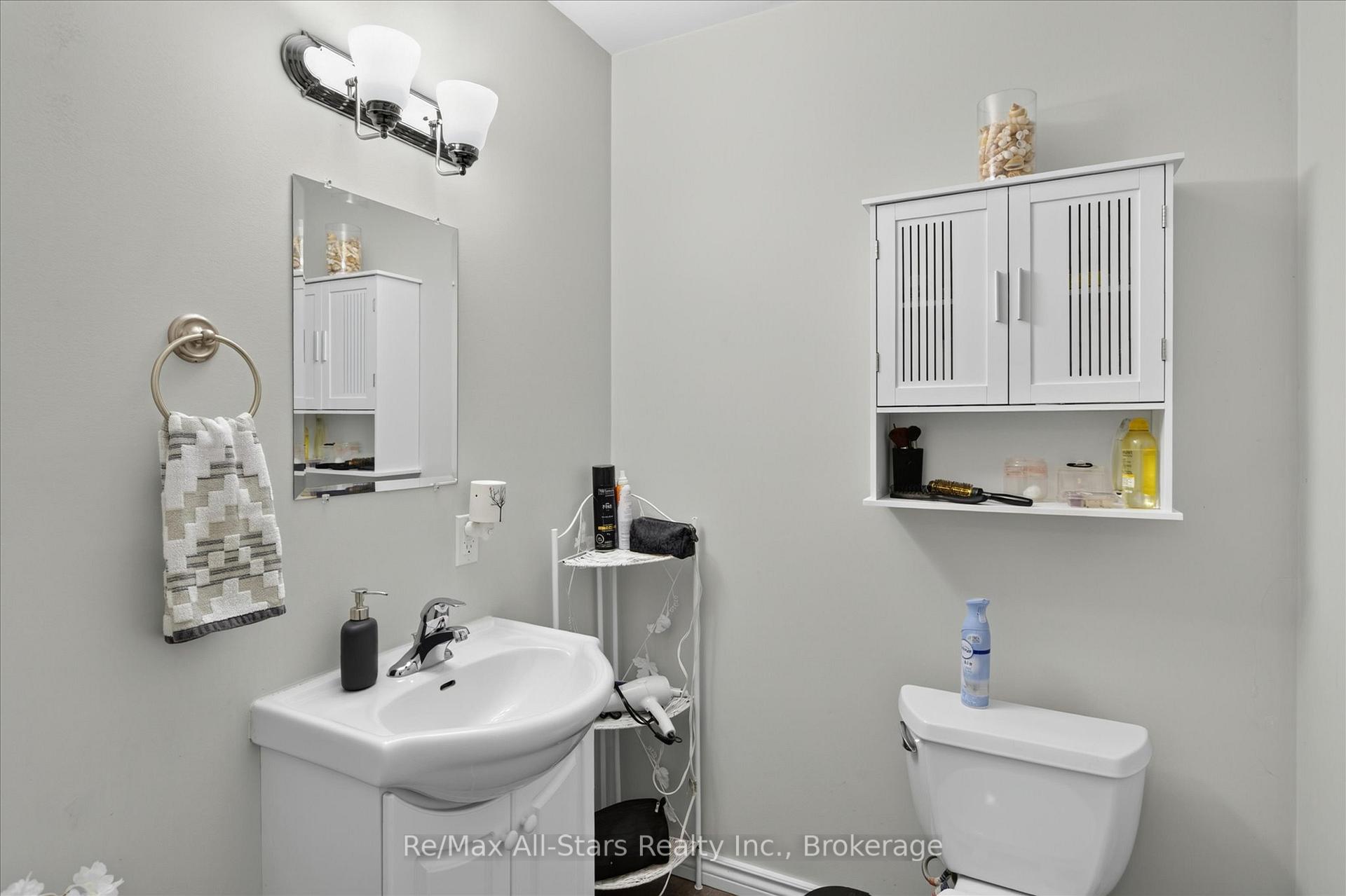 Photo 34 of 29 Gunsolus Road, Kawartha Lakes, Lindsay — HOMEH