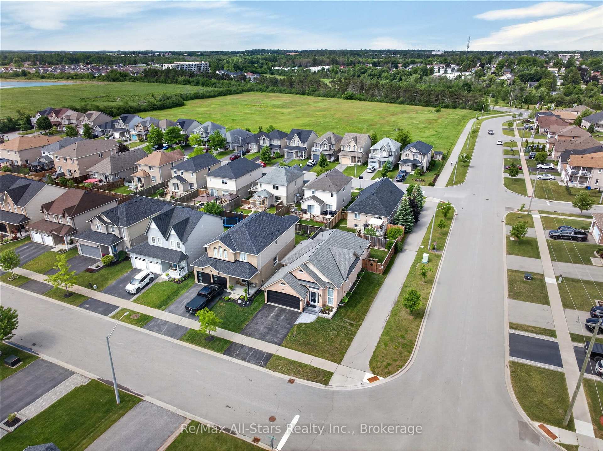 Photo 48 of 29 Gunsolus Road, Kawartha Lakes, Lindsay — HOMEH