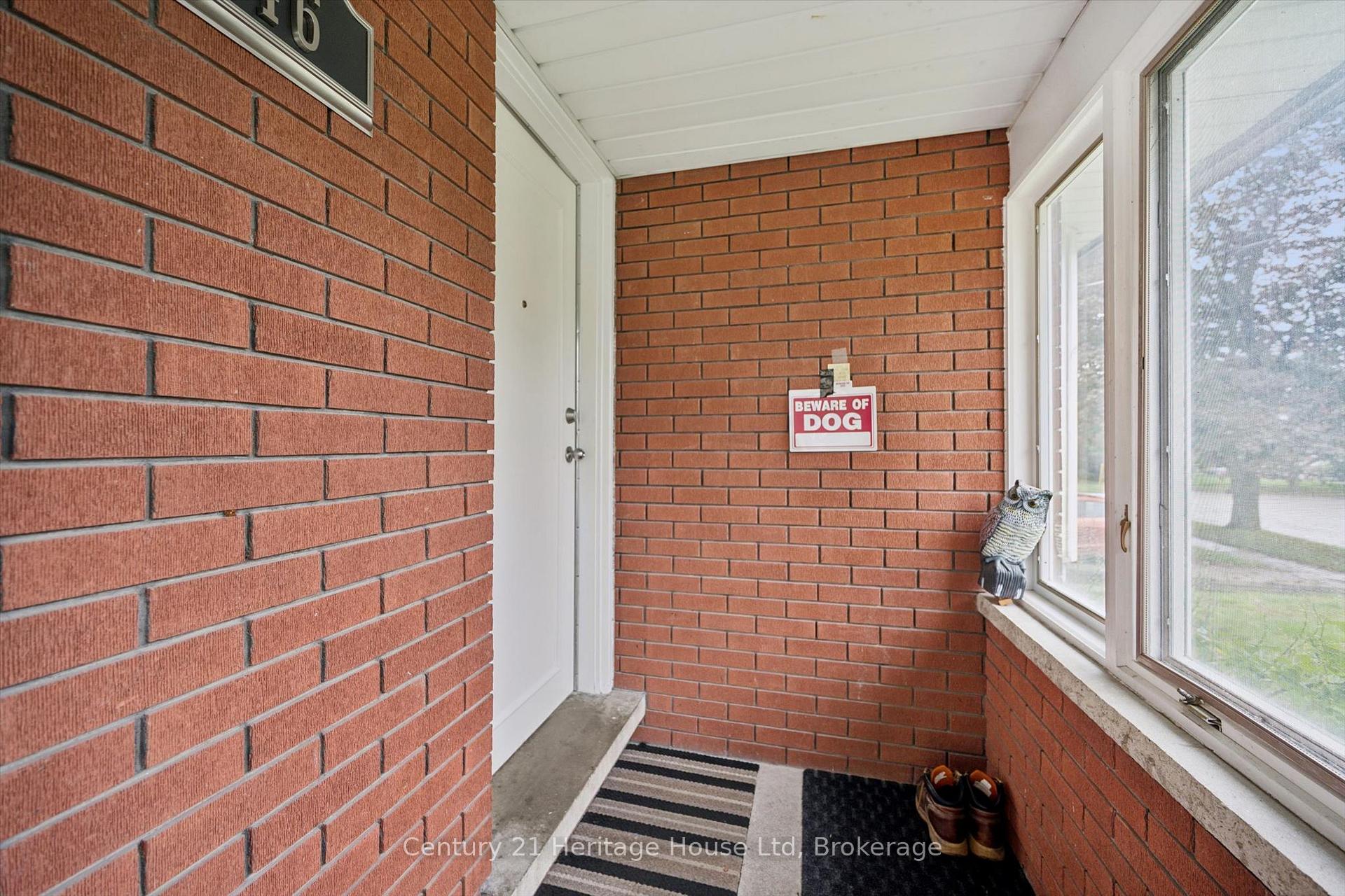 Photo 6 of 146 Cornell Avenue, Kitchener, Rockway — HOMEH