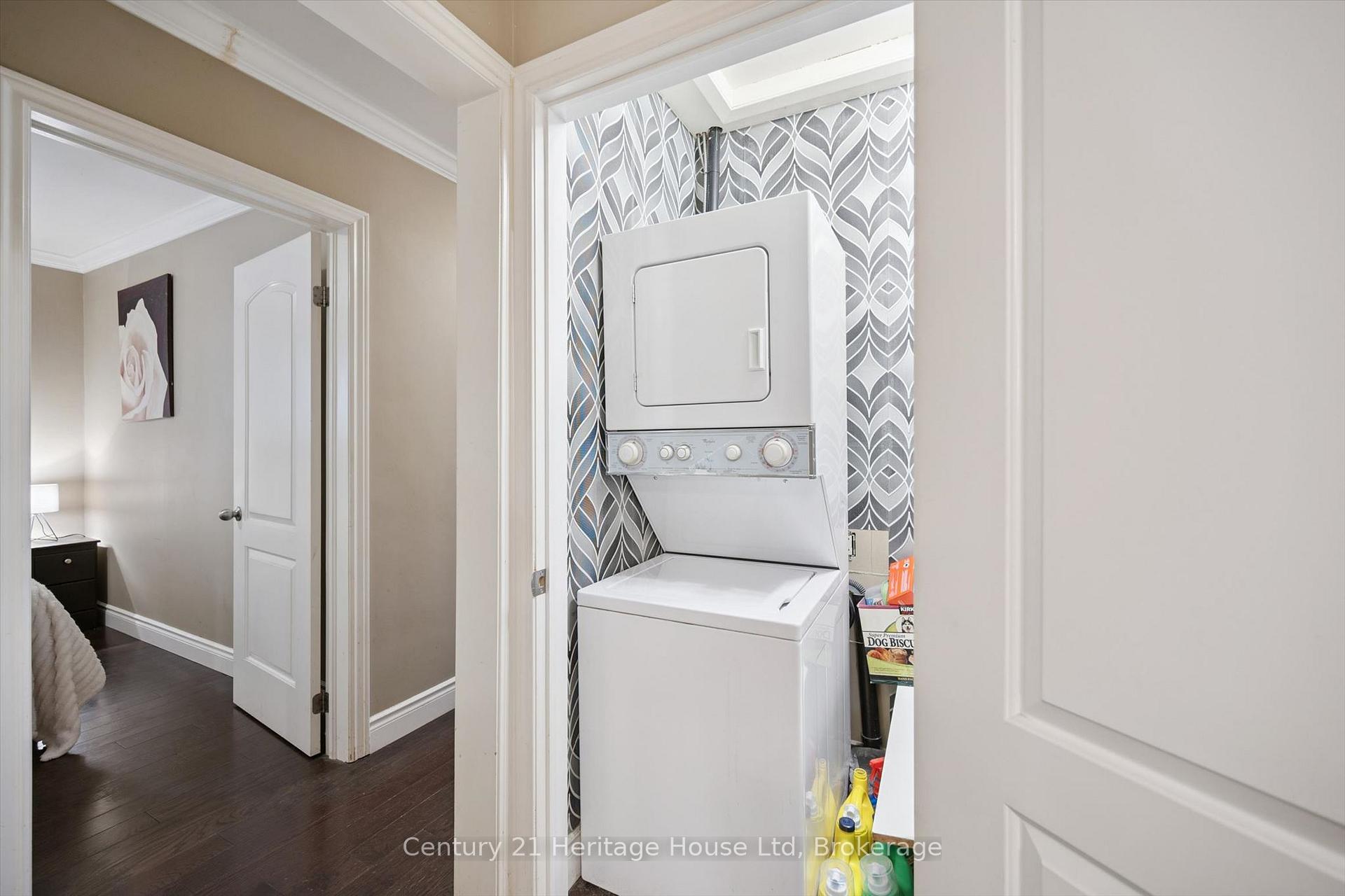 Photo 27 of 146 Cornell Avenue, Kitchener, Rockway — HOMEH